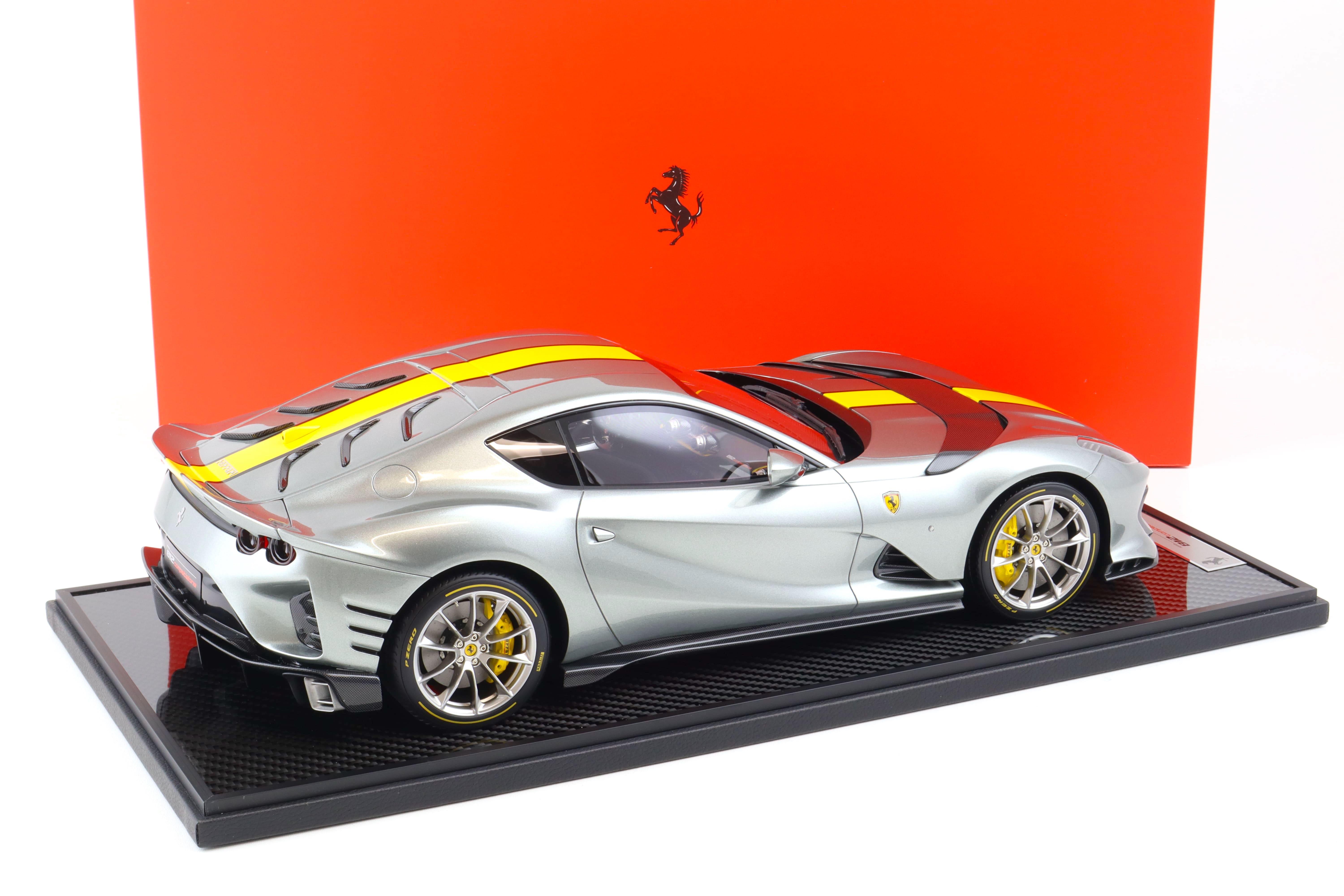 1:12 BBR Ferrari 812 Competizione Grigio Coburn/ yellow stripe - Limited 232 pcs.