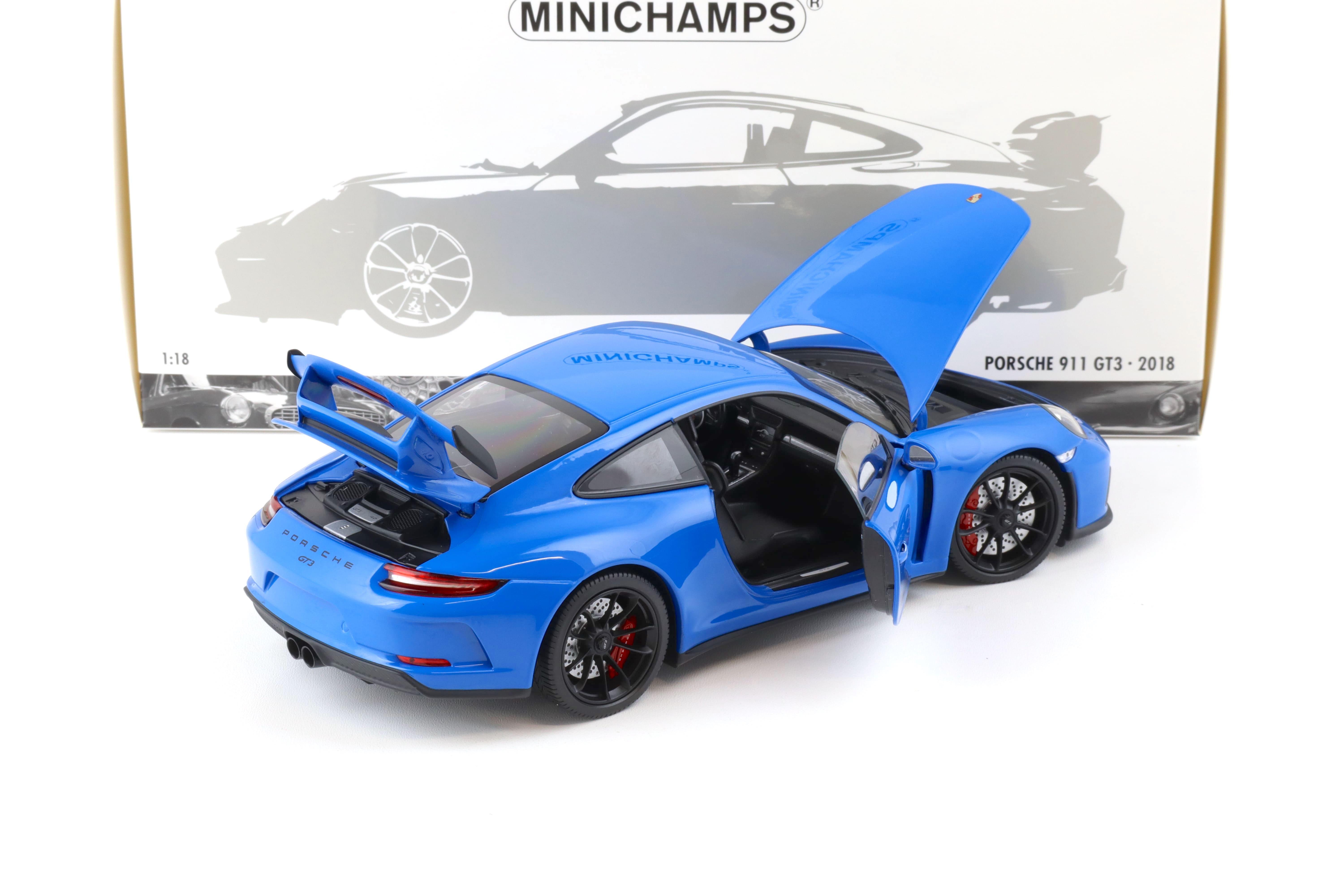 1:18 Minichamps Porsche 911 (991) GT3 Coupe 2018 blue/ black wheels