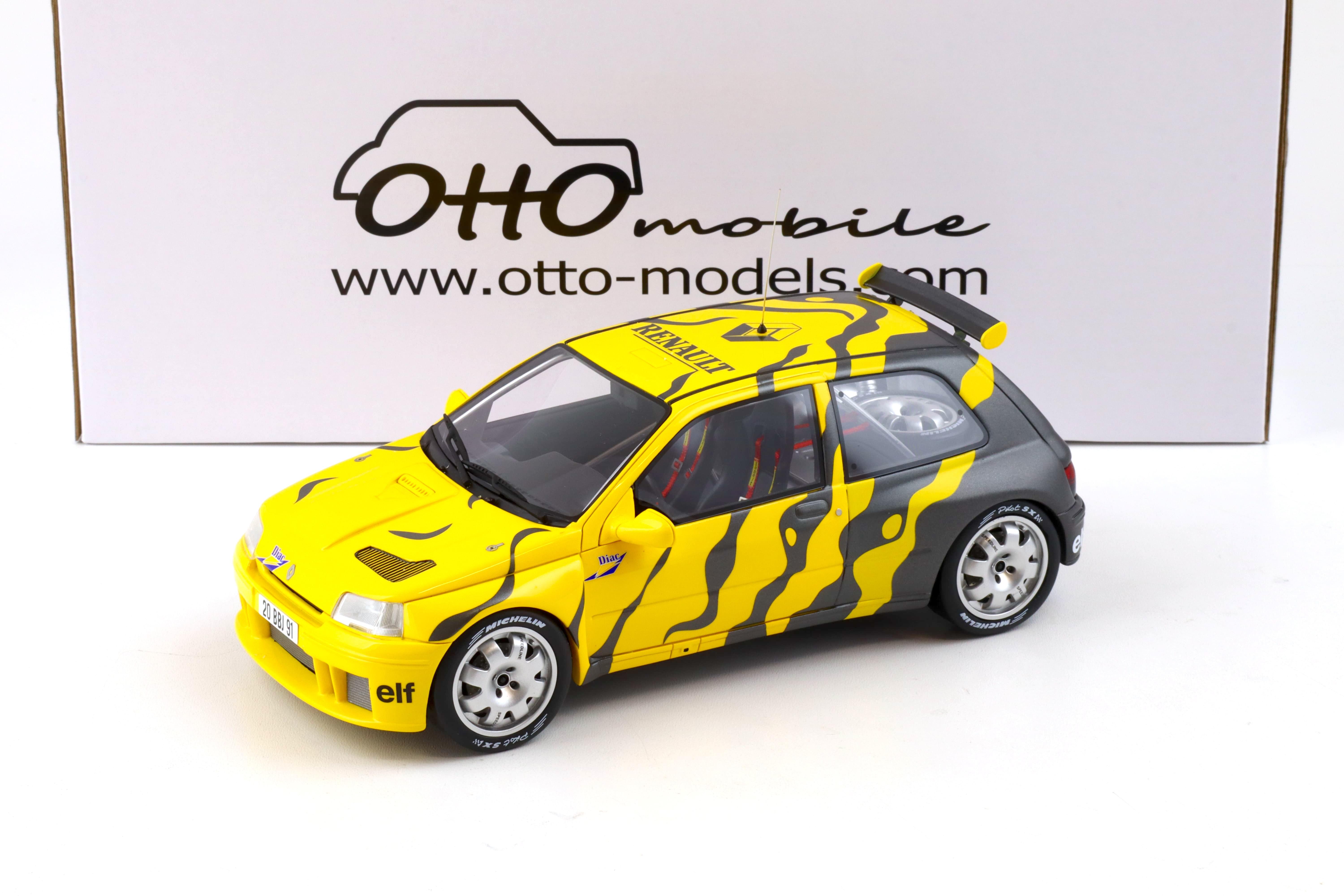 1:18 OTTO mobile OT822 Renault Clio Maxi Presentation 1995 black/ yellow