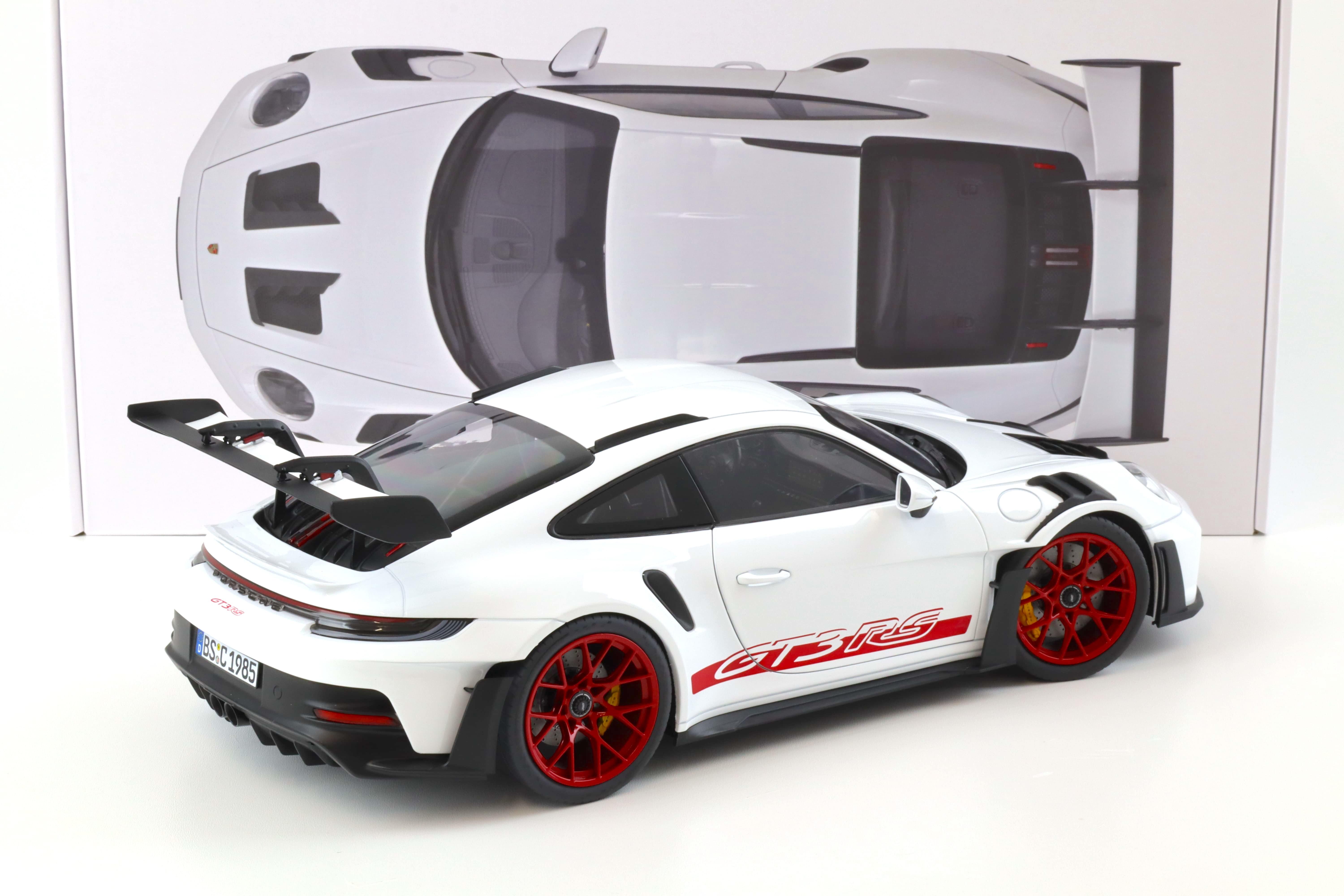 1:12 Norev Porsche 911 992 GT3 RS Coupe 2022 white & Pyro red 127530