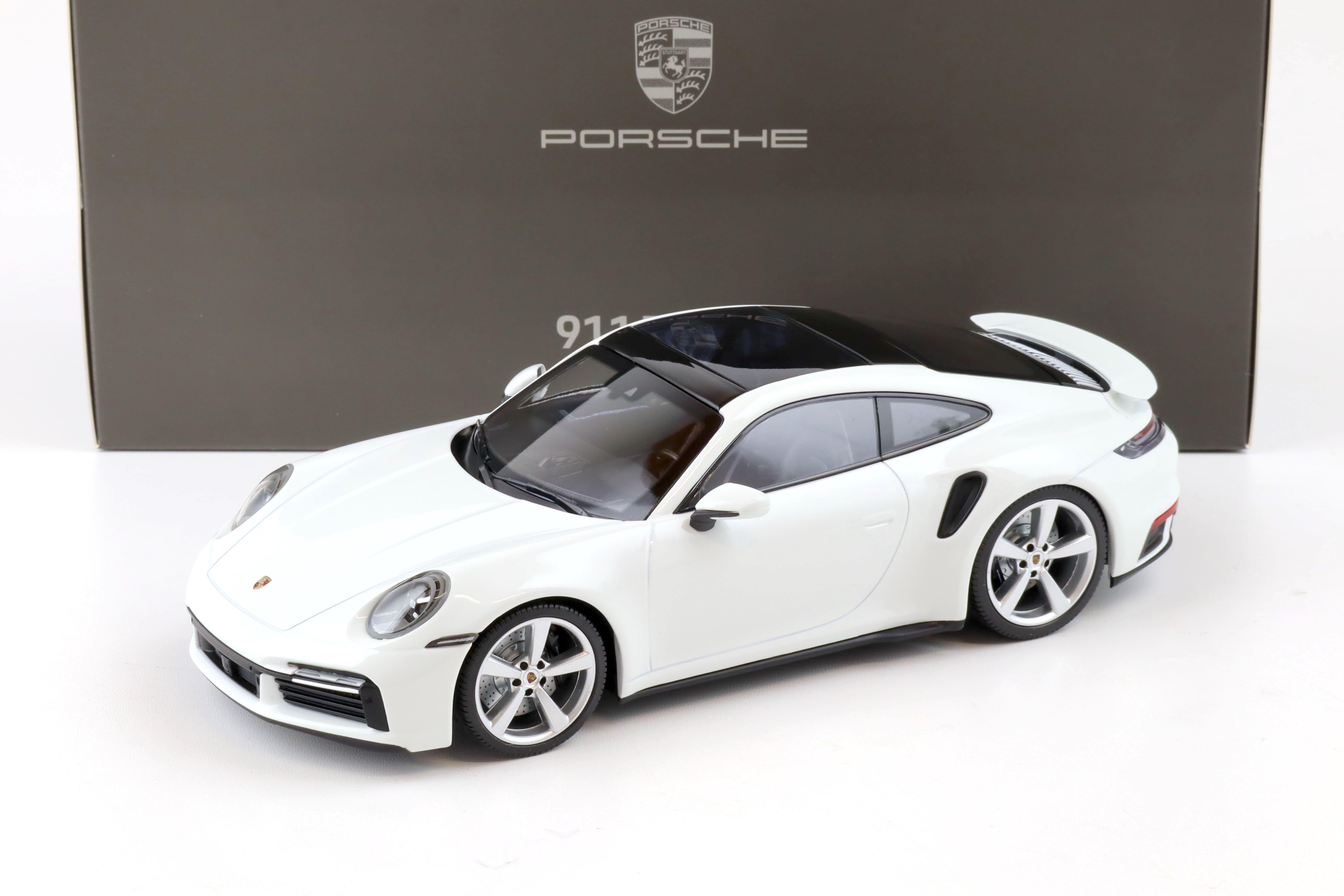 1:18 Minichamps Porsche 911 (992) Turbo S Coupe white WAP DEALER