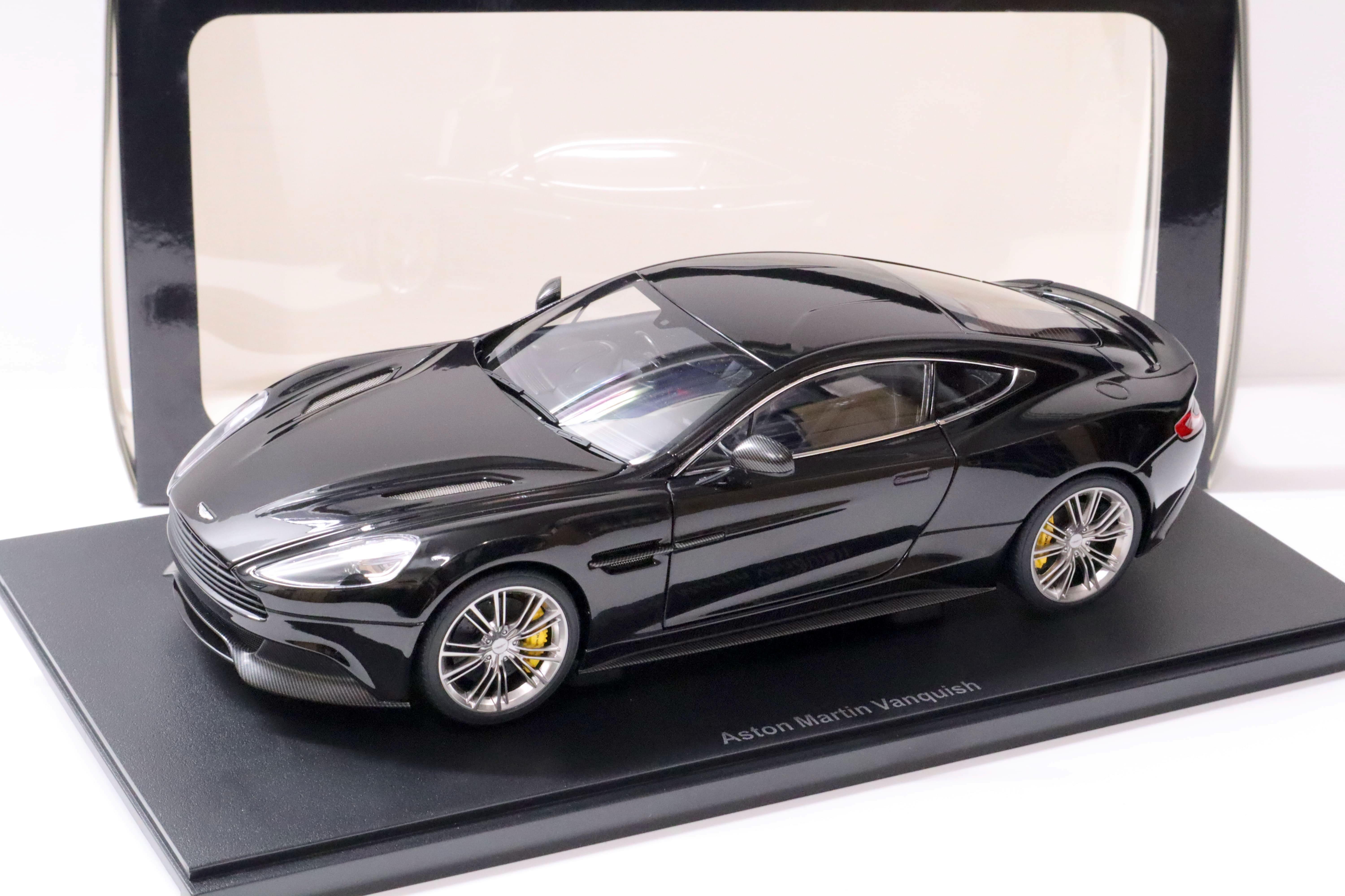 1:18 AUTOart Aston Martin Vanquish Coupe 2015 onyx black