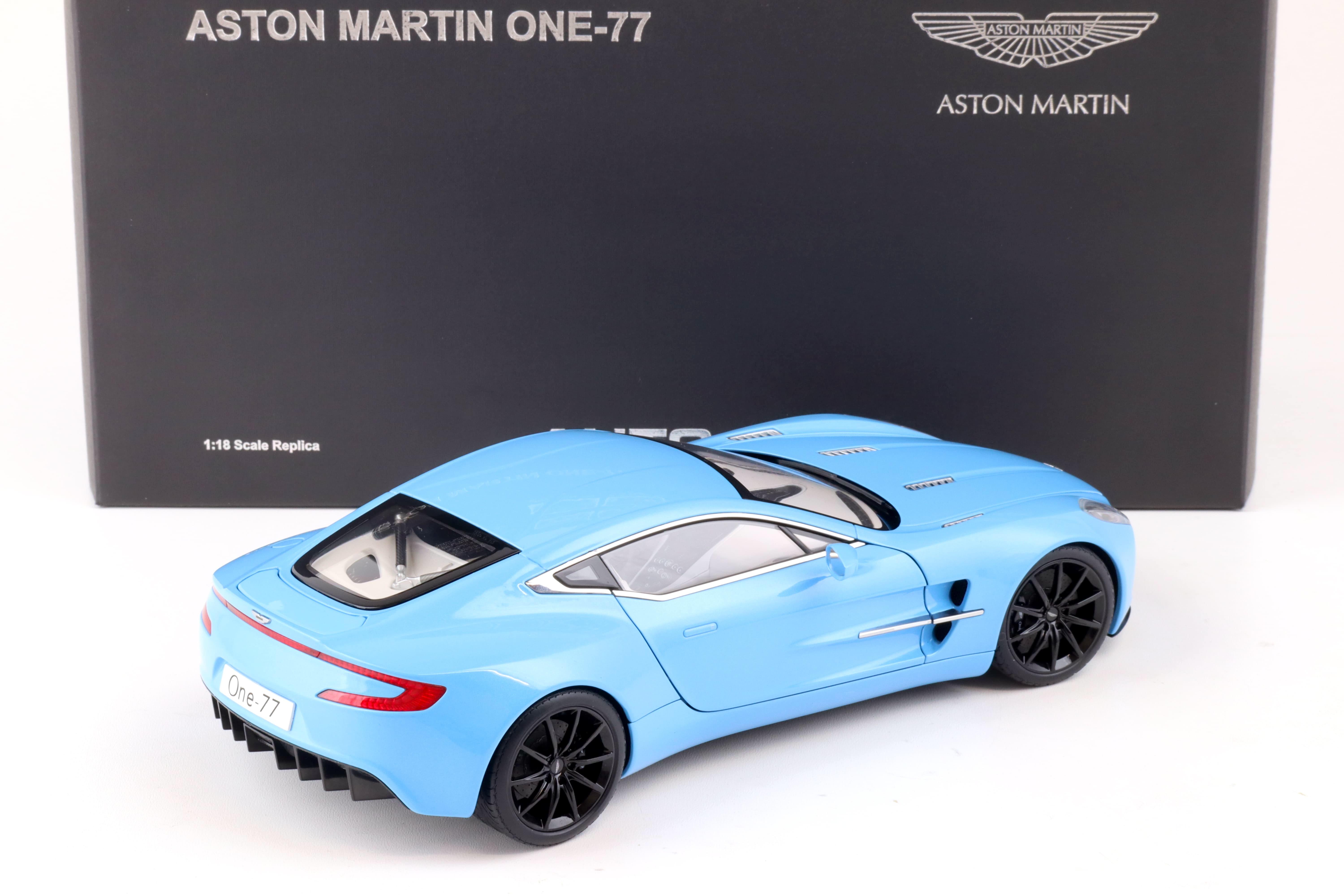 1:18 AUTOart Aston Martin One-77 blue/ black wheel Die-Cast 70240