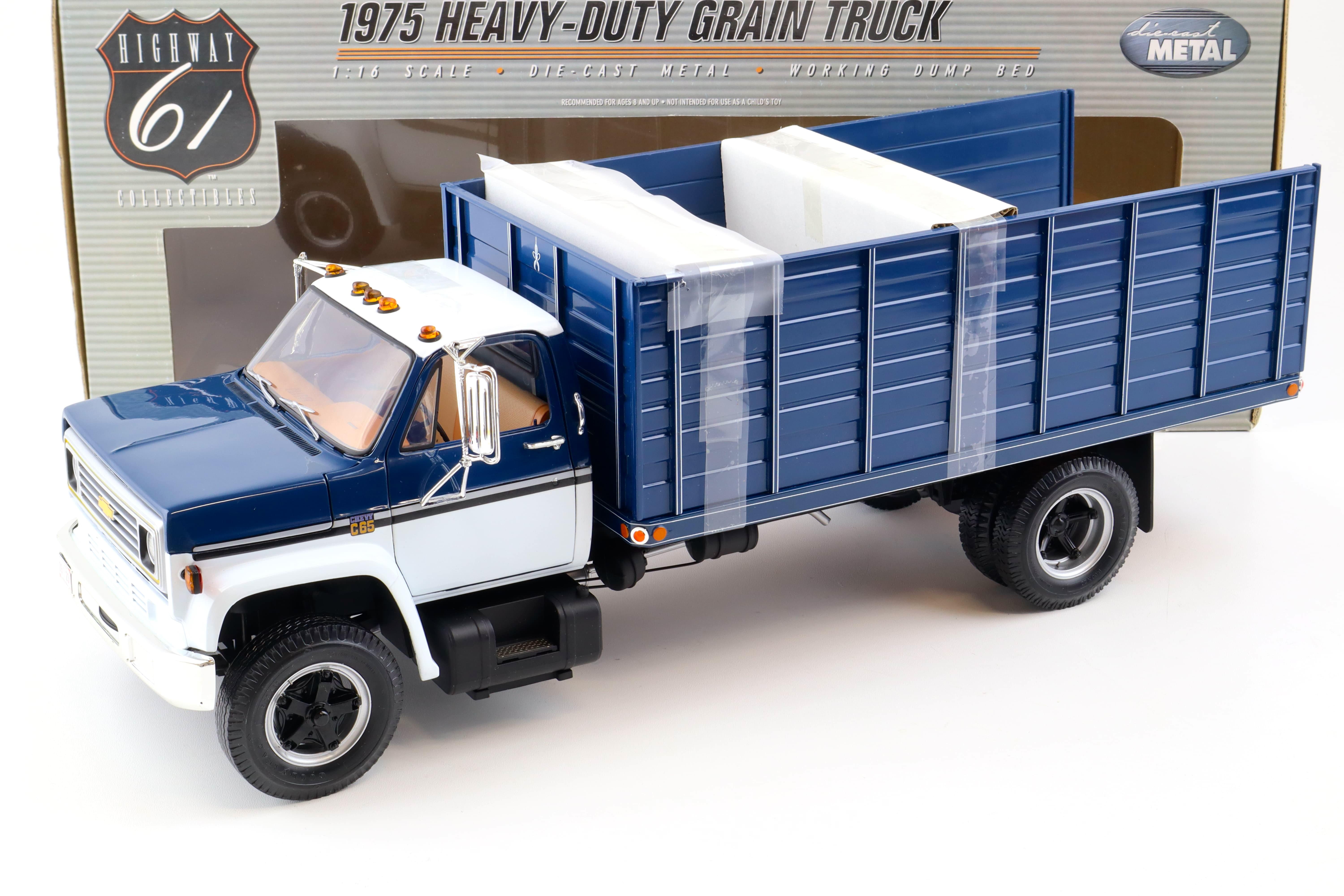1:16/ 1:18 Highway61 Chevrolet Heavy Duty C65 Grain Truck 1975 blue/ white