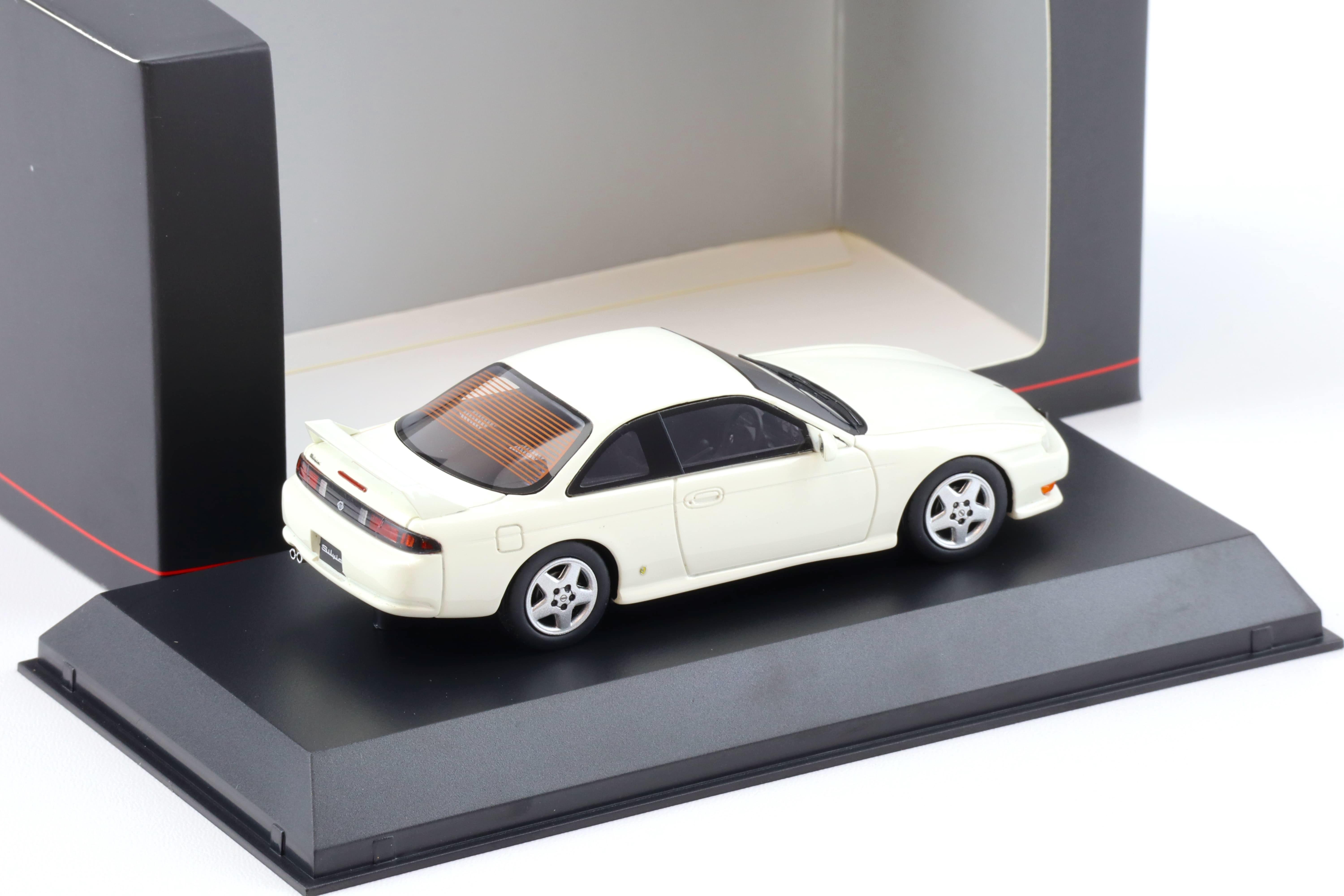 1:43 Kyosho Nissan Silvia K's Coupe 1994 white pearl KSR43112W