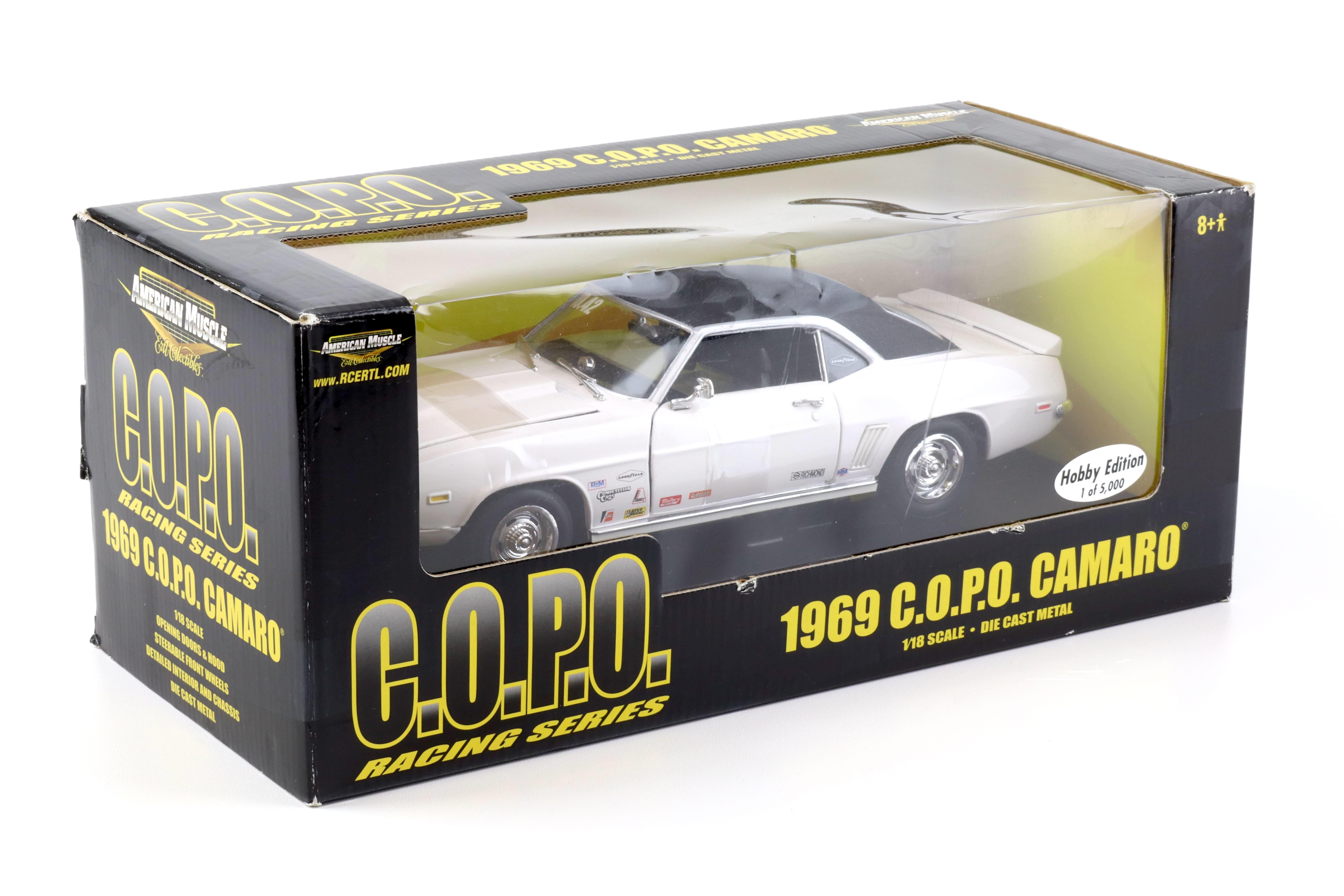 1:18 ERTL 1969 Chevrolet COPO Camaro white/ black Hobby Edition 36677