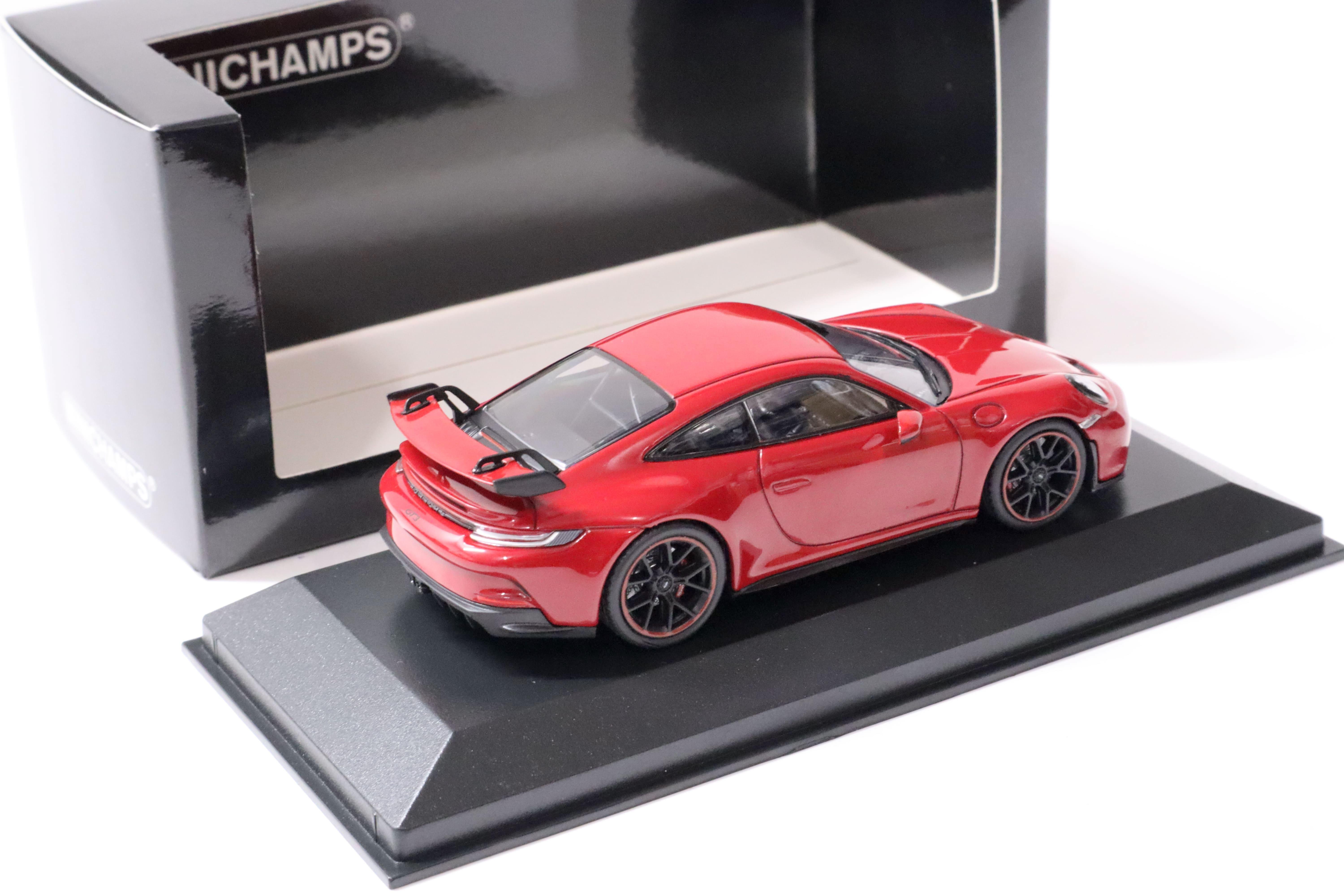 1:43 Minichamps Porsche 911 (992) GT3 Karmin red 2020