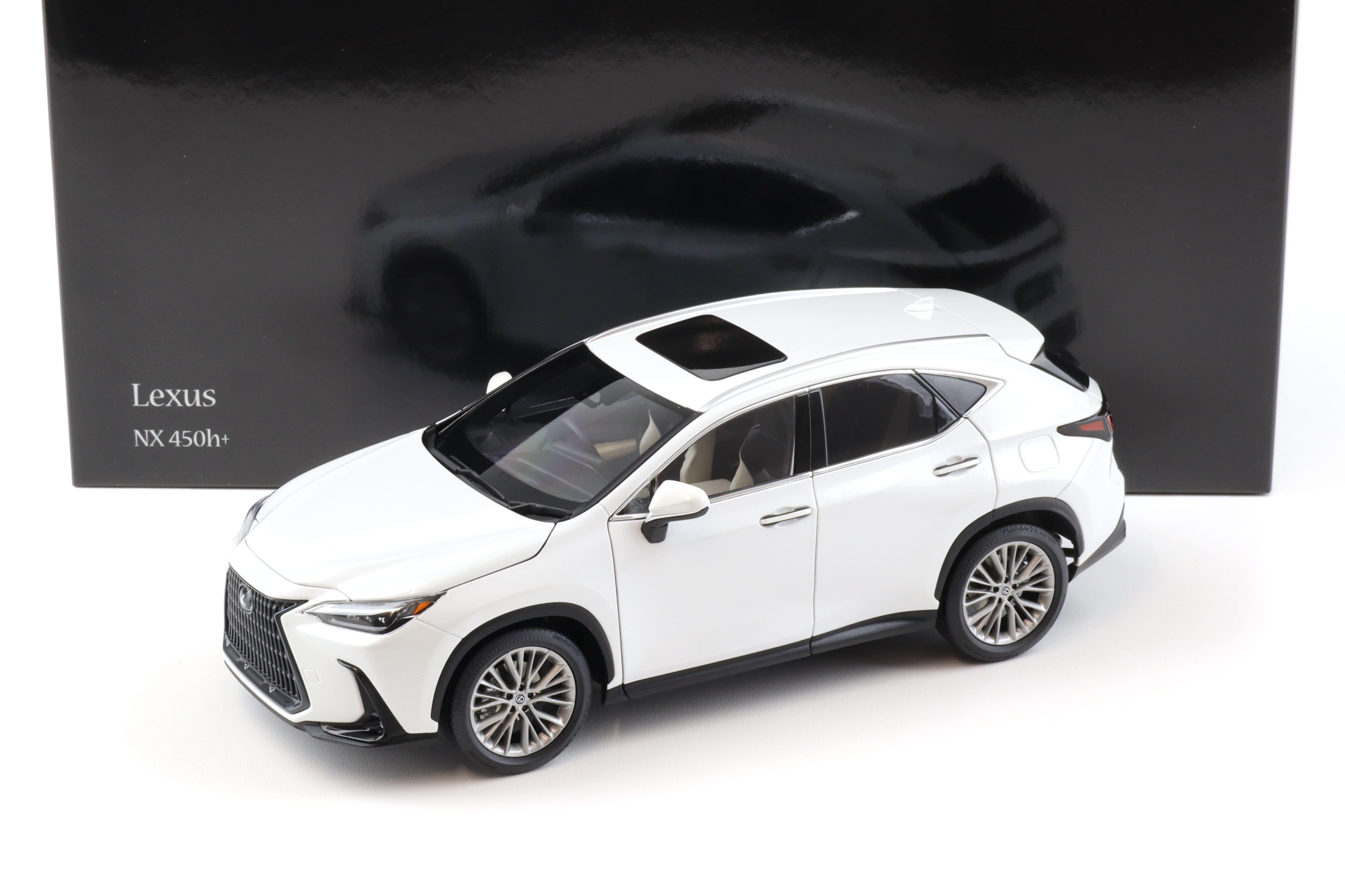 1:18 Kyosho Lexus NX 450h+ SUV 2022 Sinic Quartz white Diecast/ full openings 08968Q