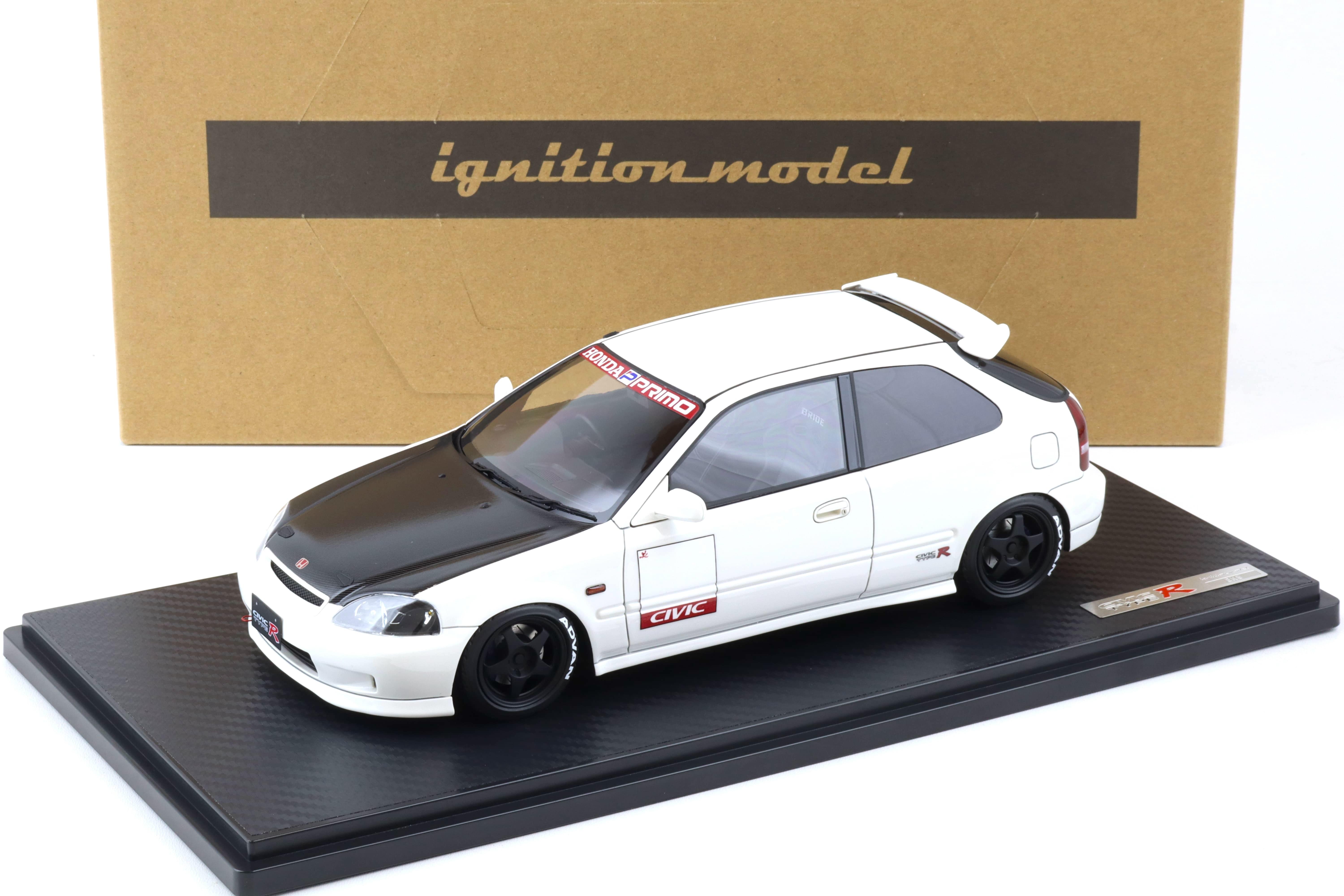 1:18 Ignition Model IG2674 Honda Civic (EK9) Type R white/ Carbon bonnet