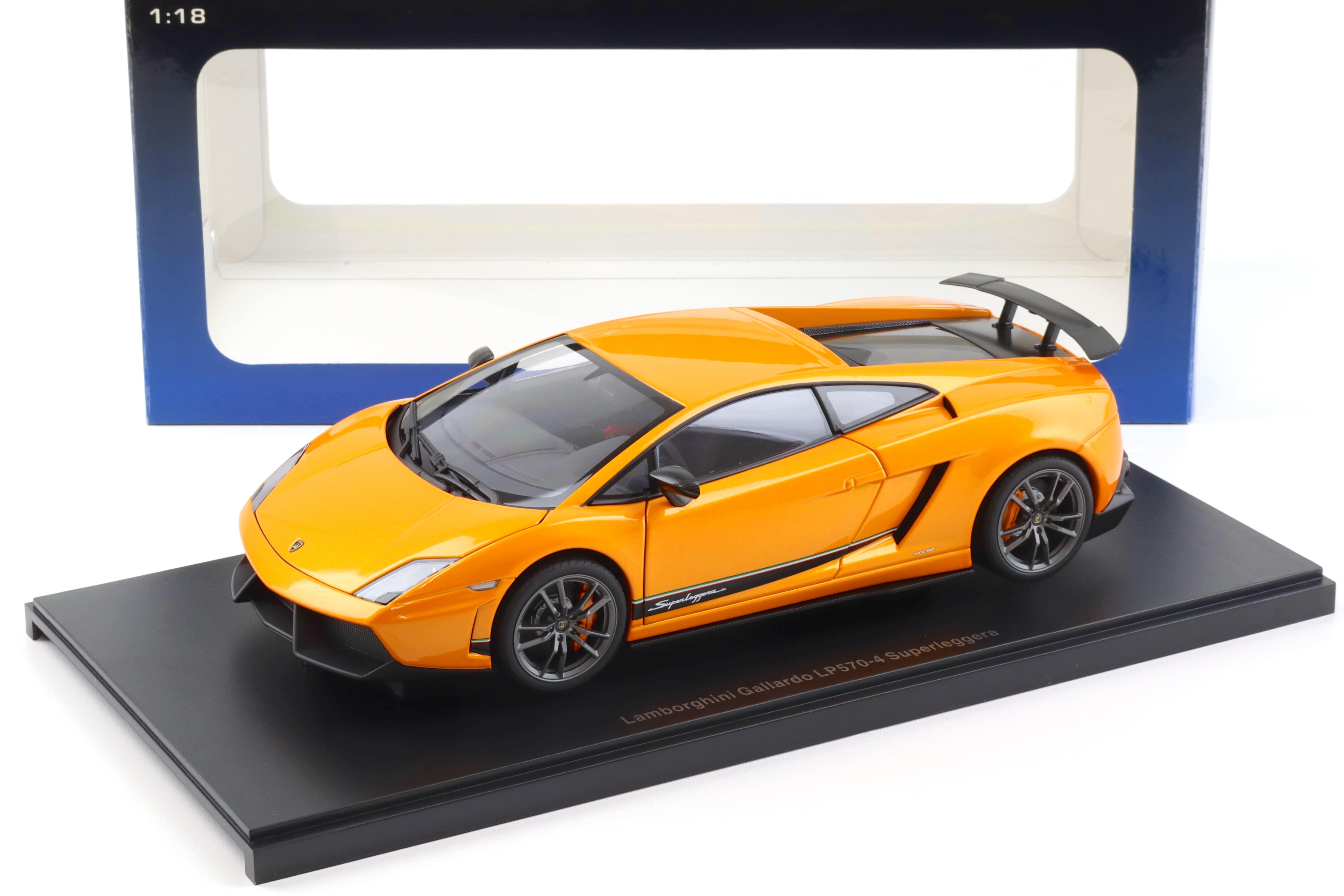 1:18 AUTOart Lamborghini Gallardo LP570-4 Superleggera arancio borealis/ orange 74656