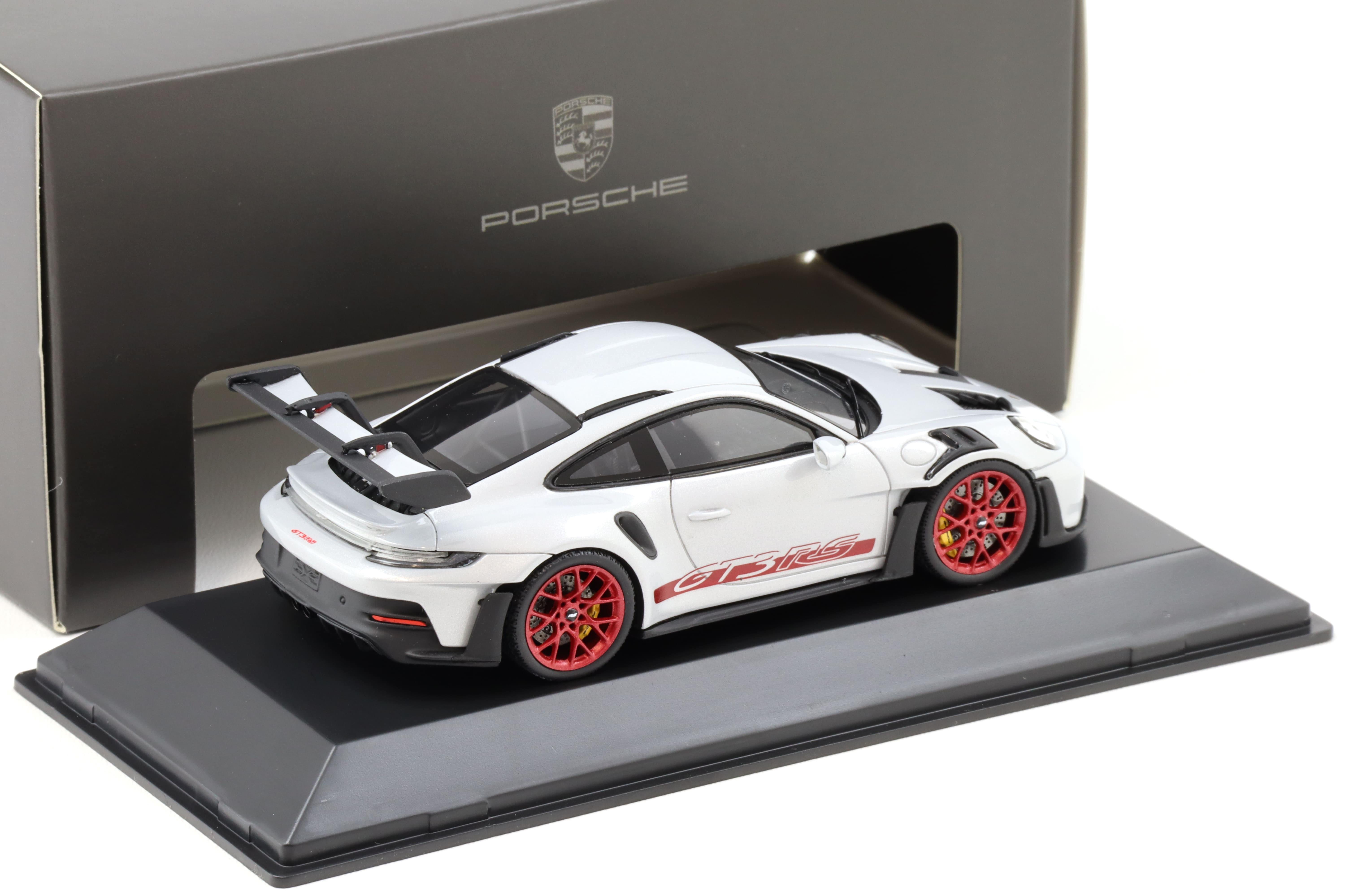 1:43 Spark Porsche 911 (992) GT3 RS ice grey metallic/ pyro red WAP DEALER