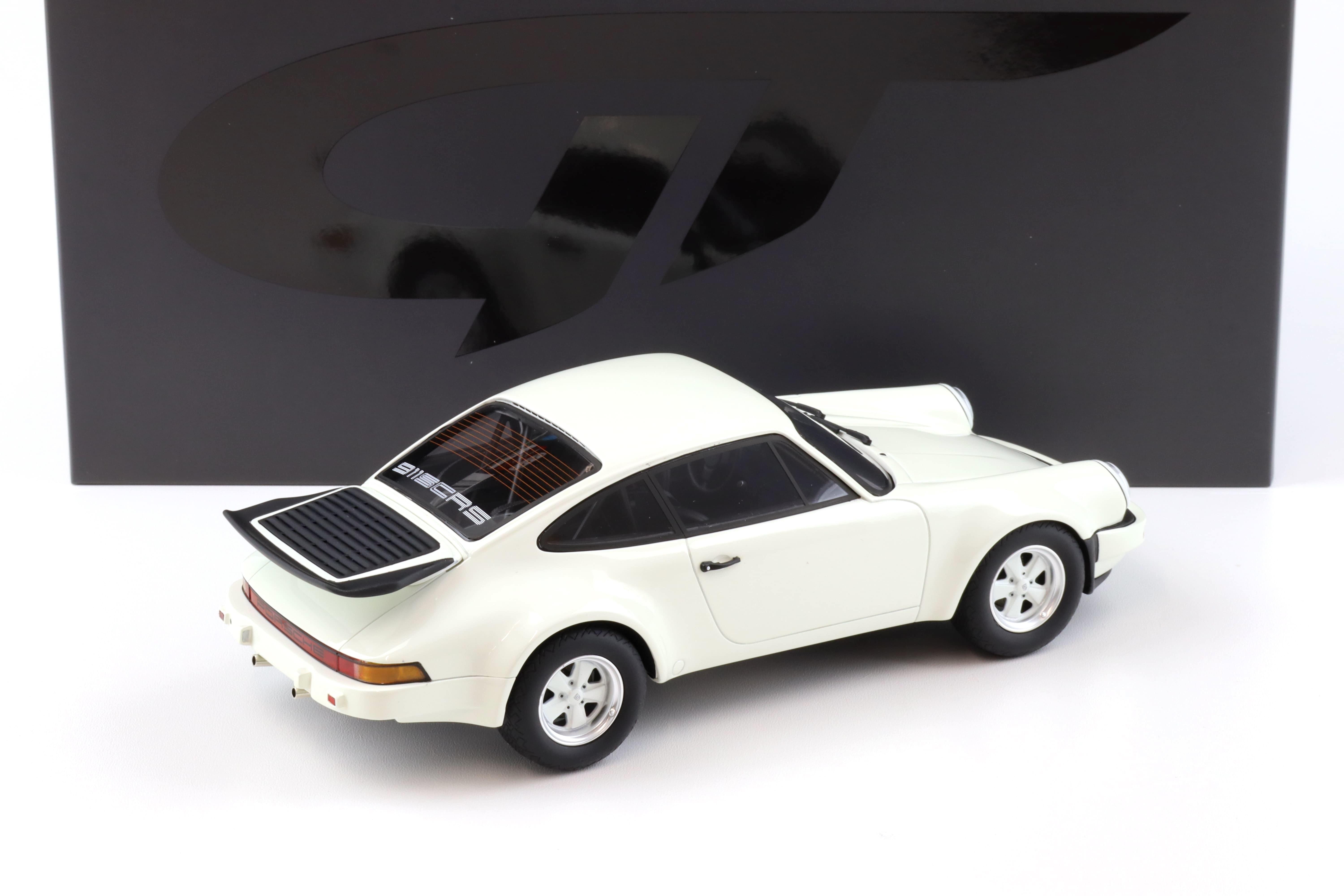 1:18 GT Spirit GT320 Porsche 911 (930) SC RS Coupe Grand Prix white 1984