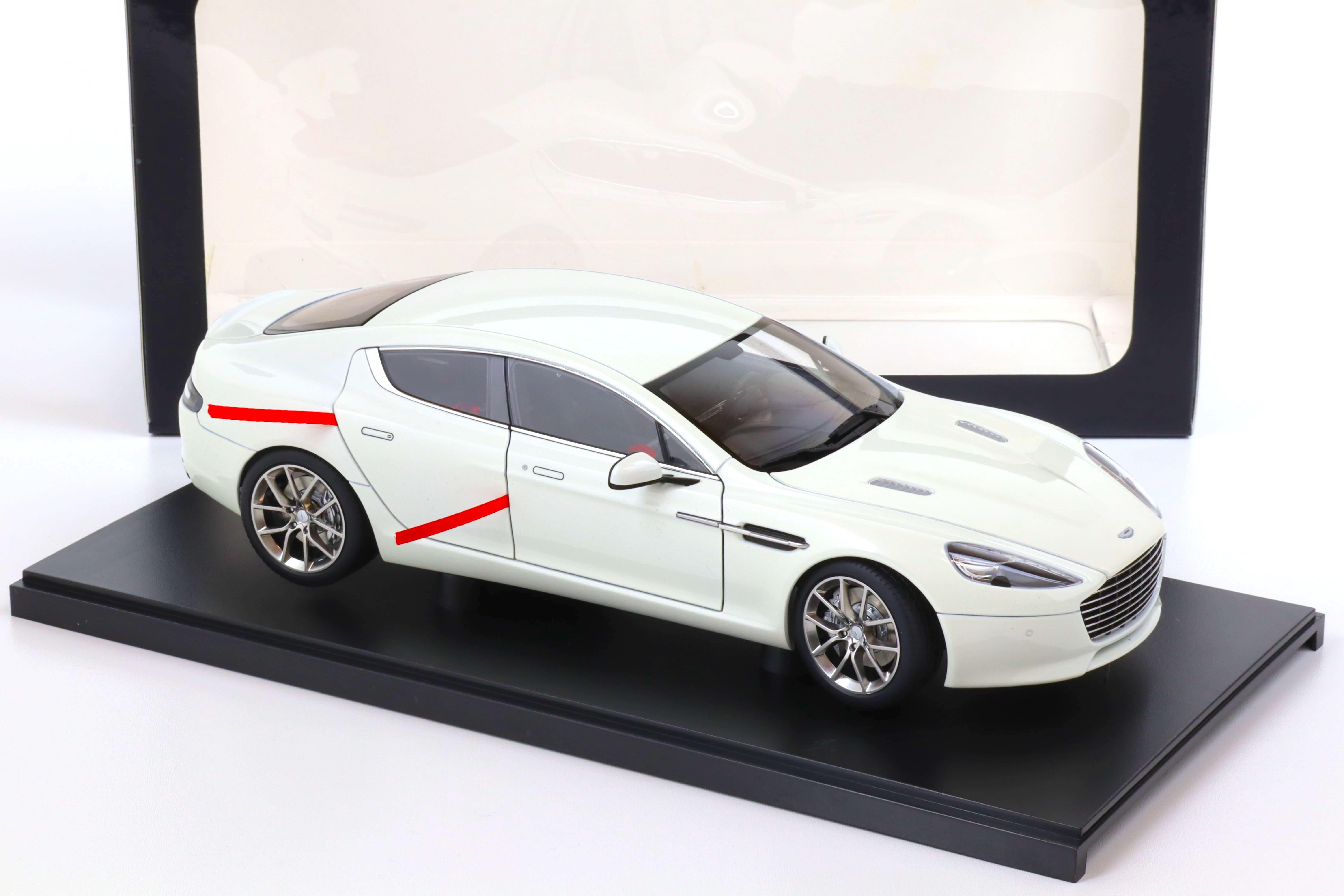 1:18 AUTOart Aston Martin Rapide S 2015 Stratus white