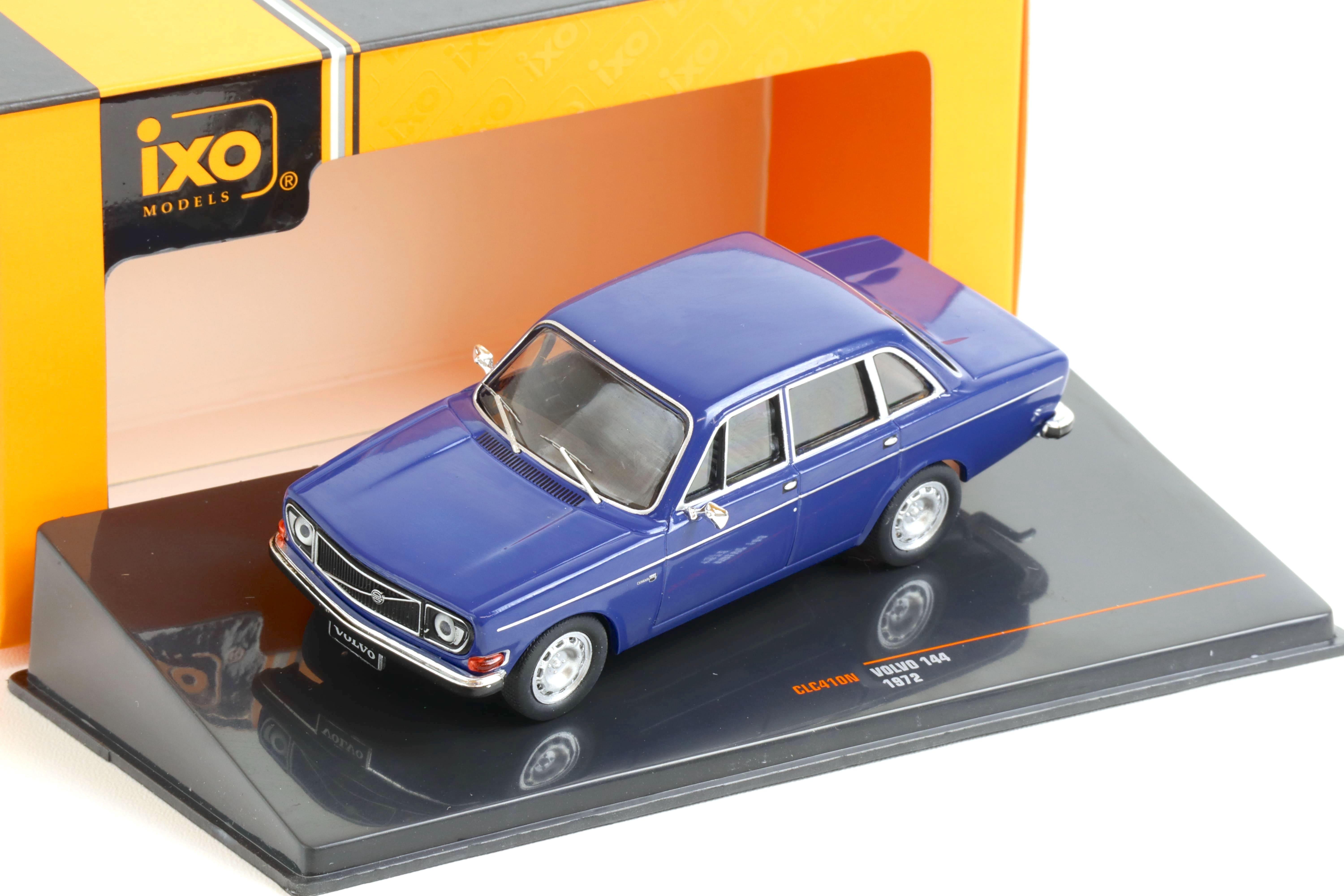 1:43 IXO 1972 Volvo 144 Saloon dark blue