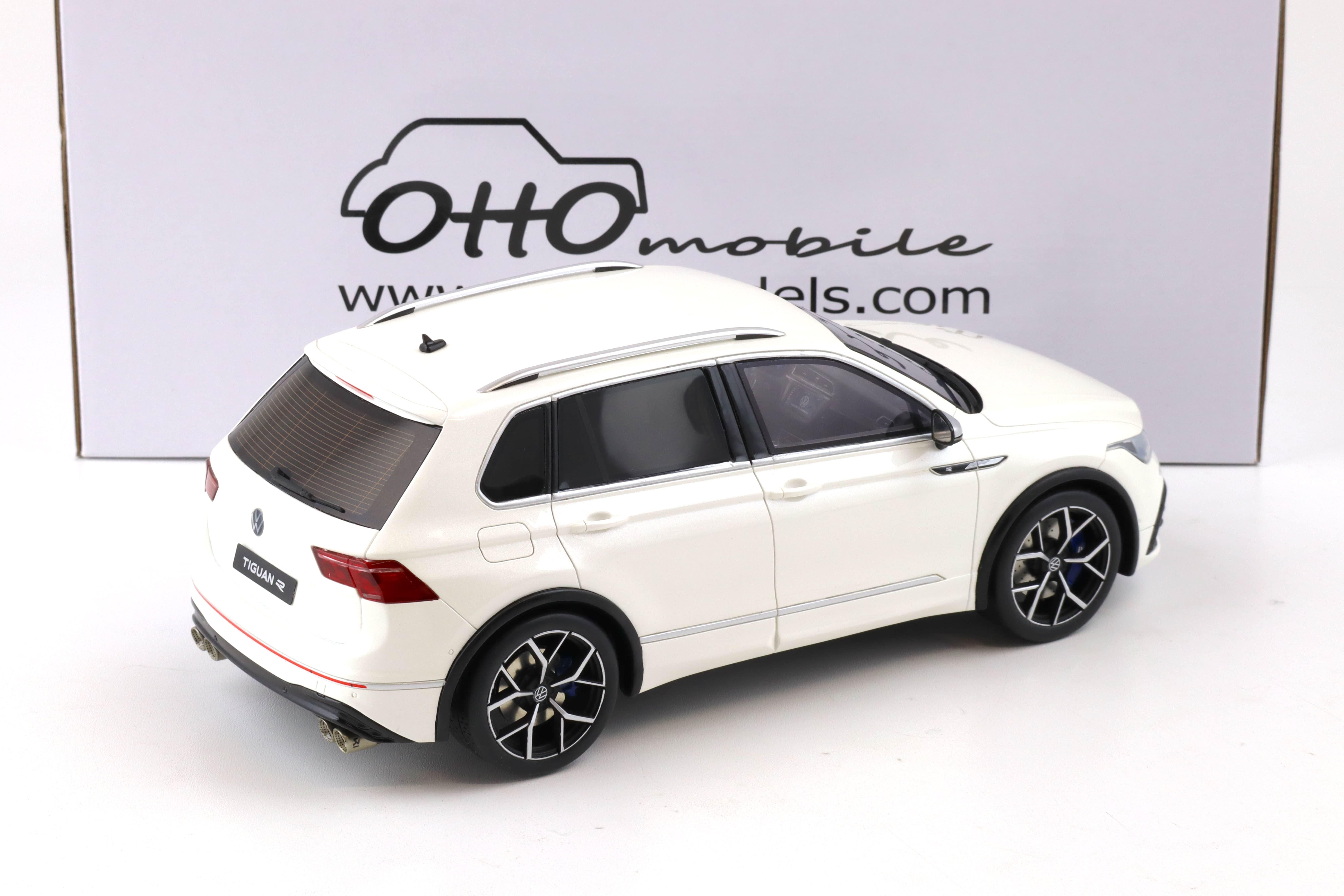 1:18 OTTO mobile OT1001 VW Tiguan R white 2021