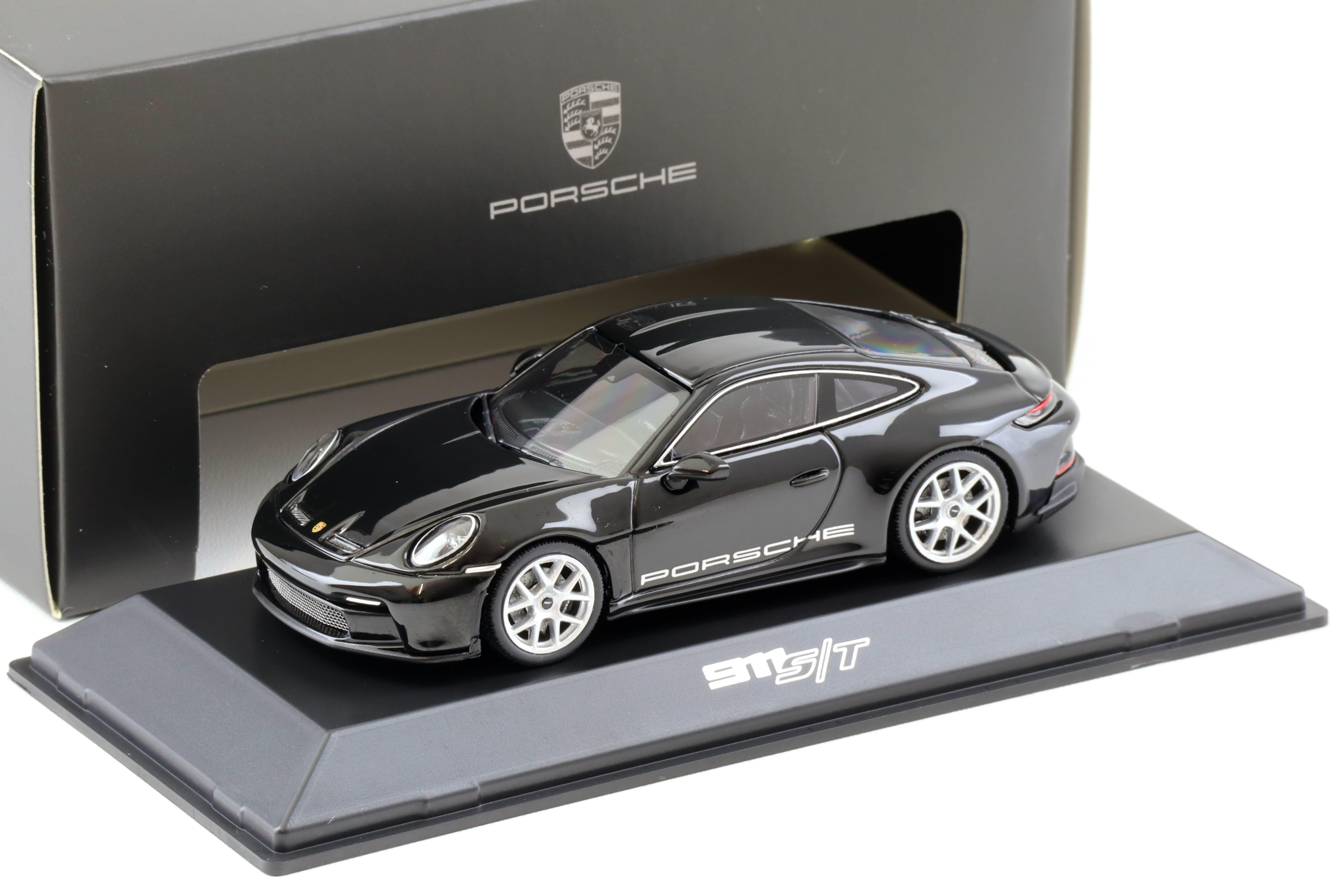 1:43 Spark Porsche 911 992 S/T Coupe black/ GT silver WAP DEALER