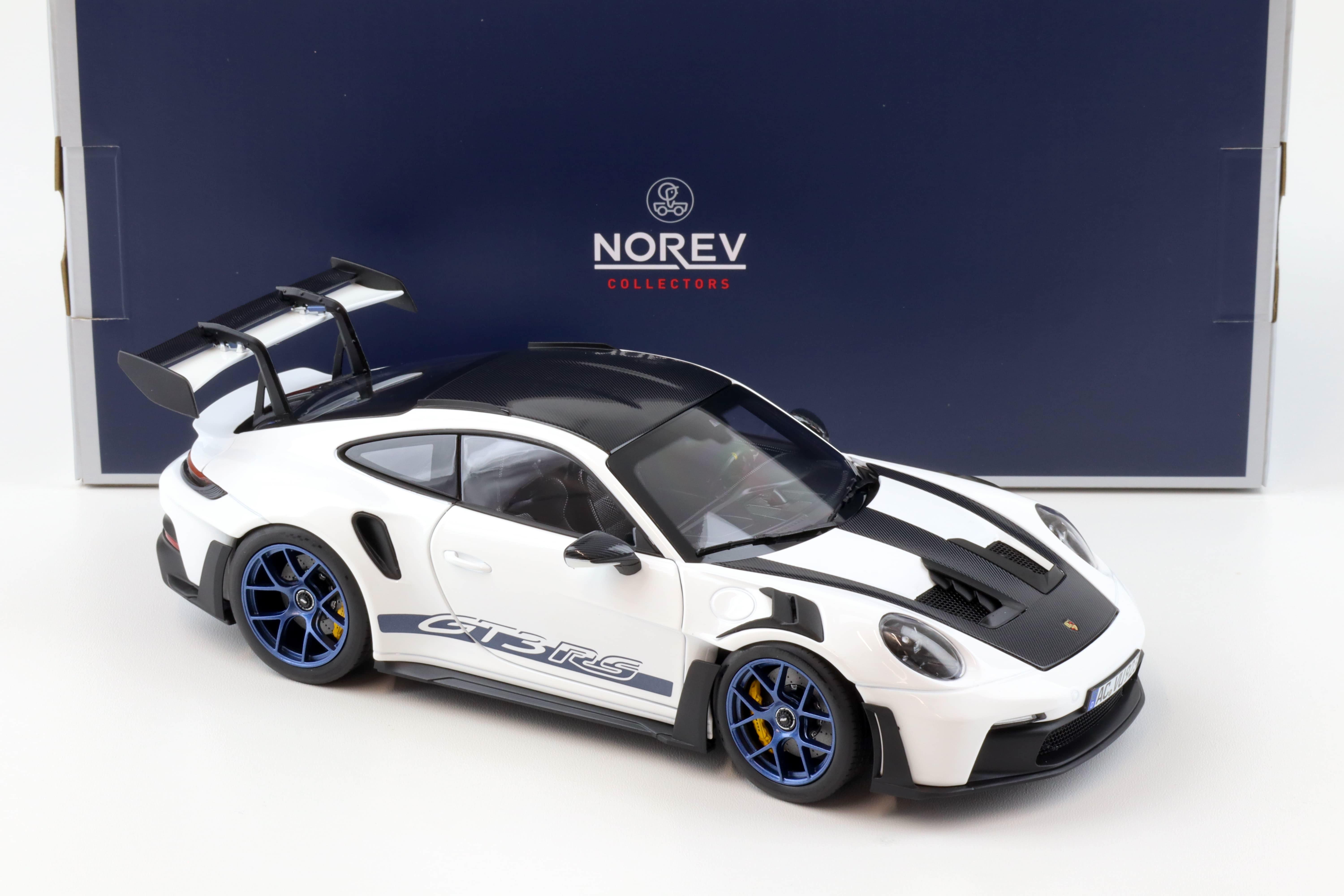 1:18 Norev Porsche 911 (992) GT3 RS Weissach Package 2022 white/ indigo blue 187353