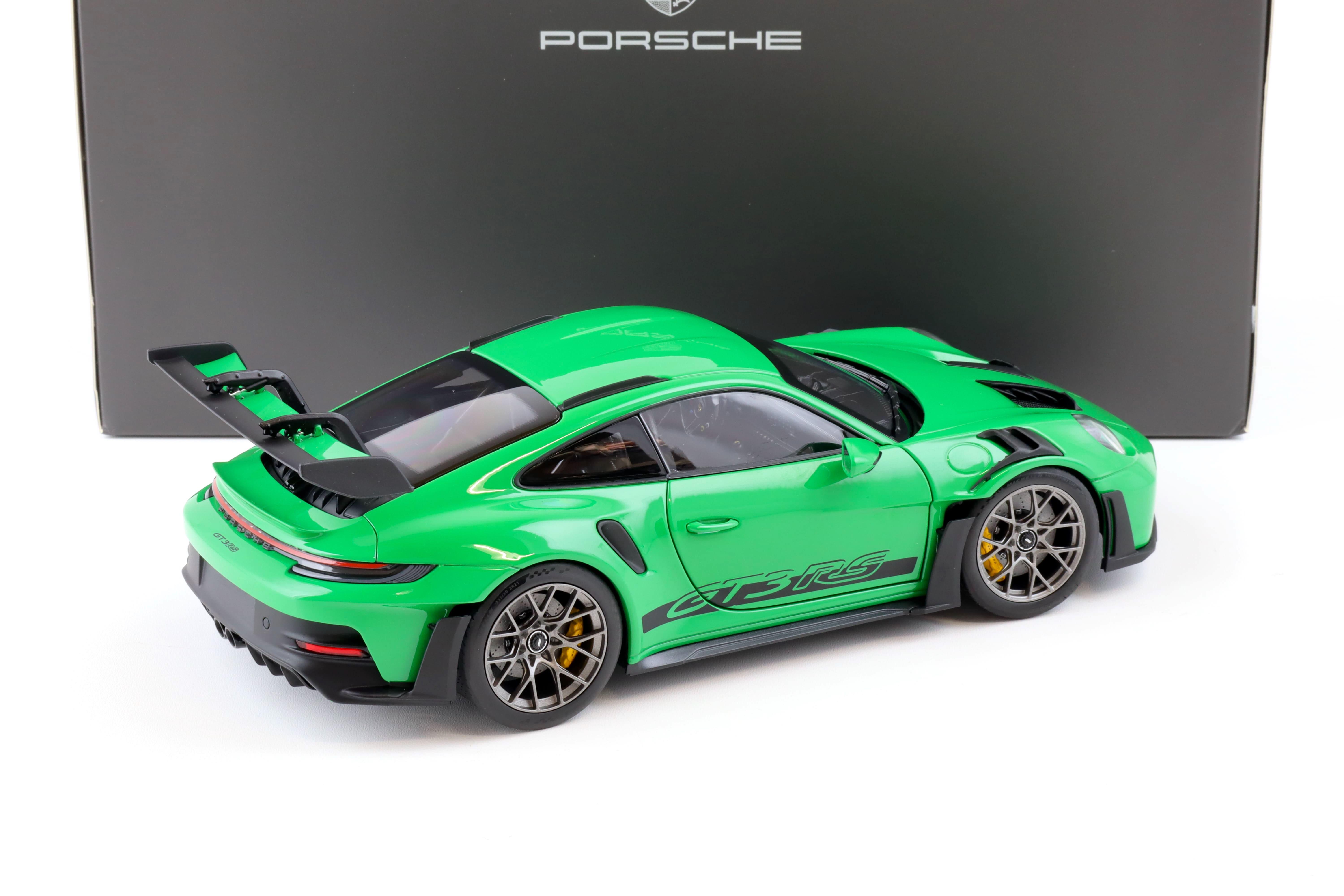 1:18 Norev Porsche 911 (992) GT3 RS Coupe 2022 Python green WAP DEALER
