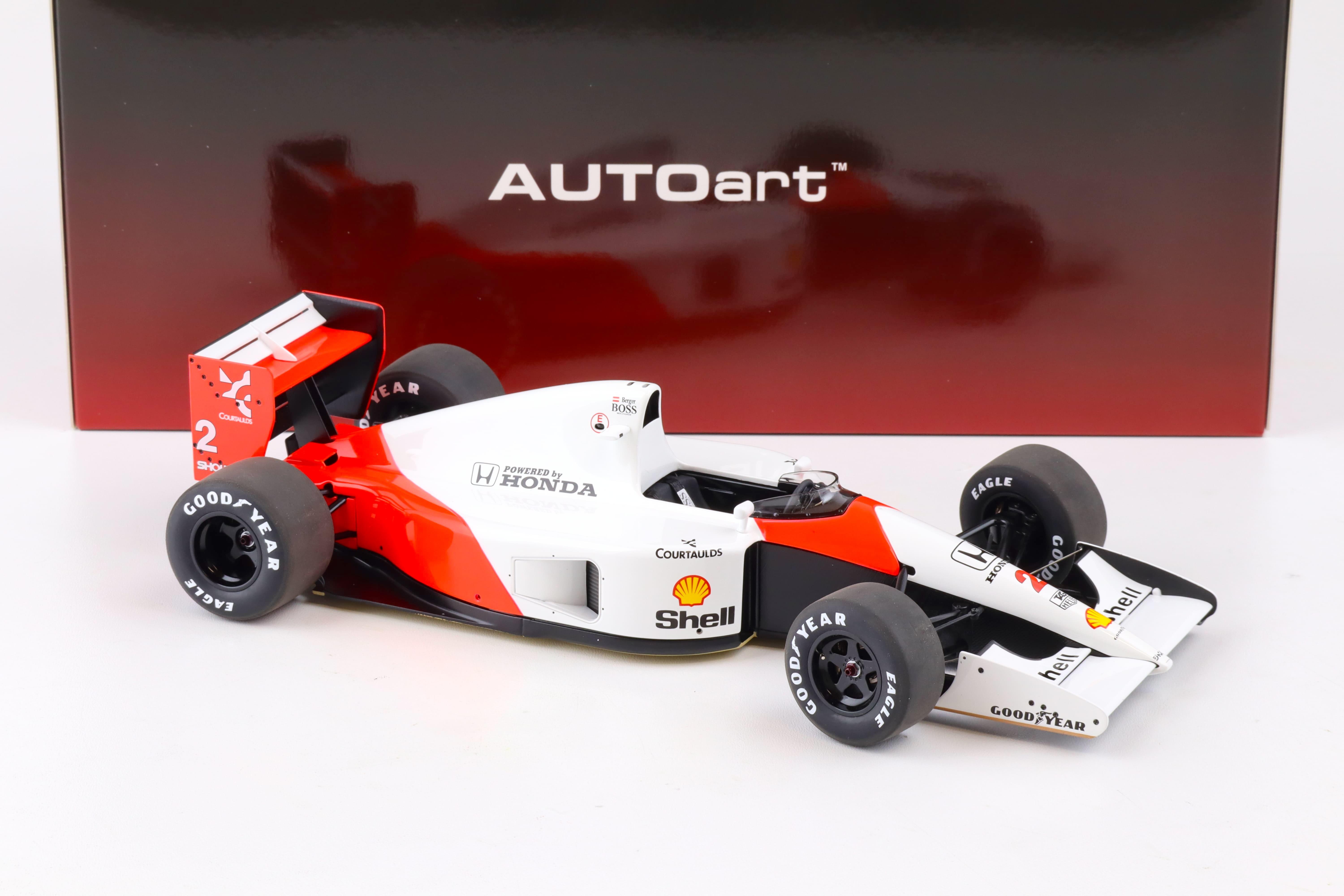 1:18 AUTOart McLAREN Honda MP4/6 Japanese GP 1991 G.Berger #2 white 89152