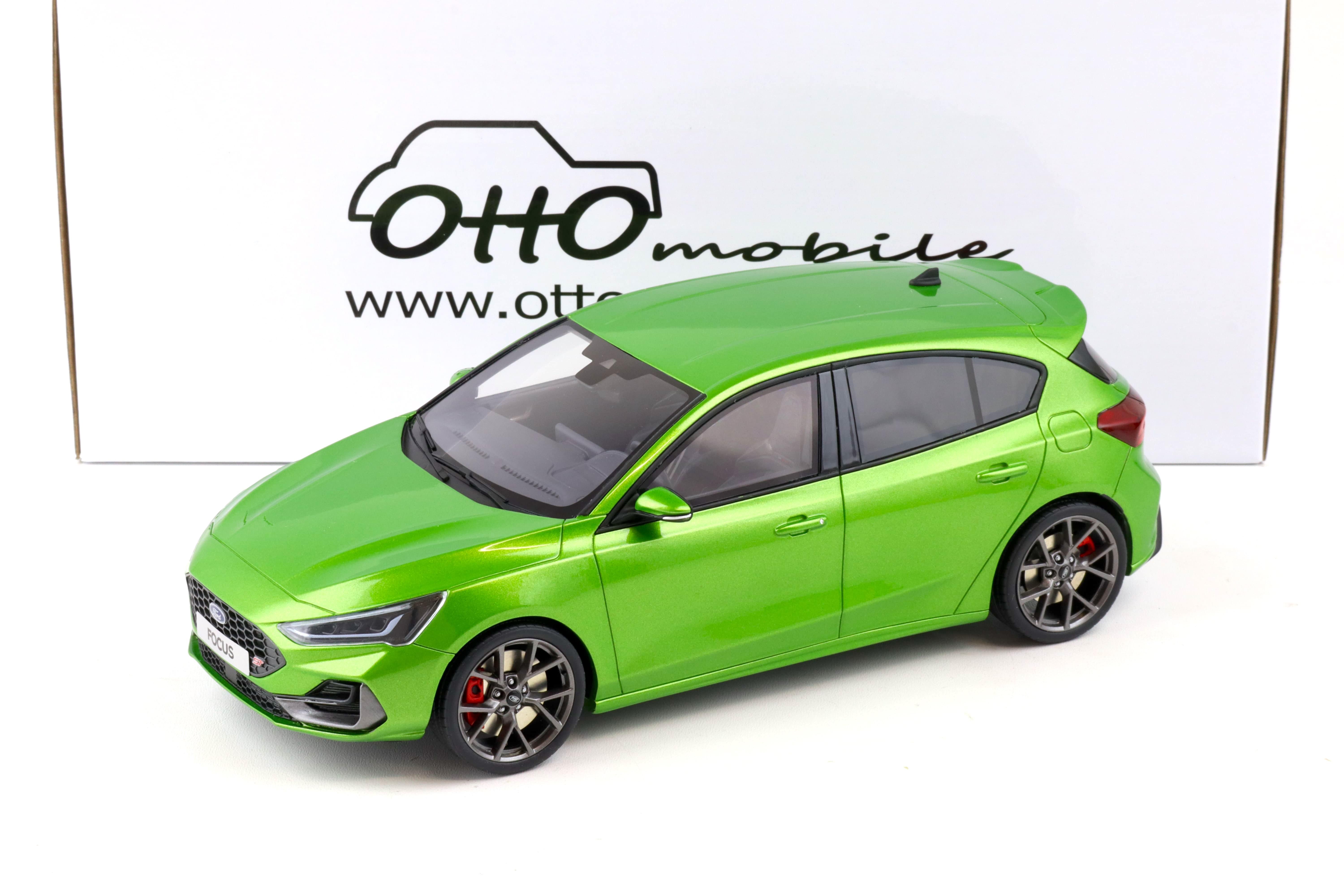 1:18 OTTO mobile OT450 Ford Focus ST MK5 Phase 2 green metallic 2022