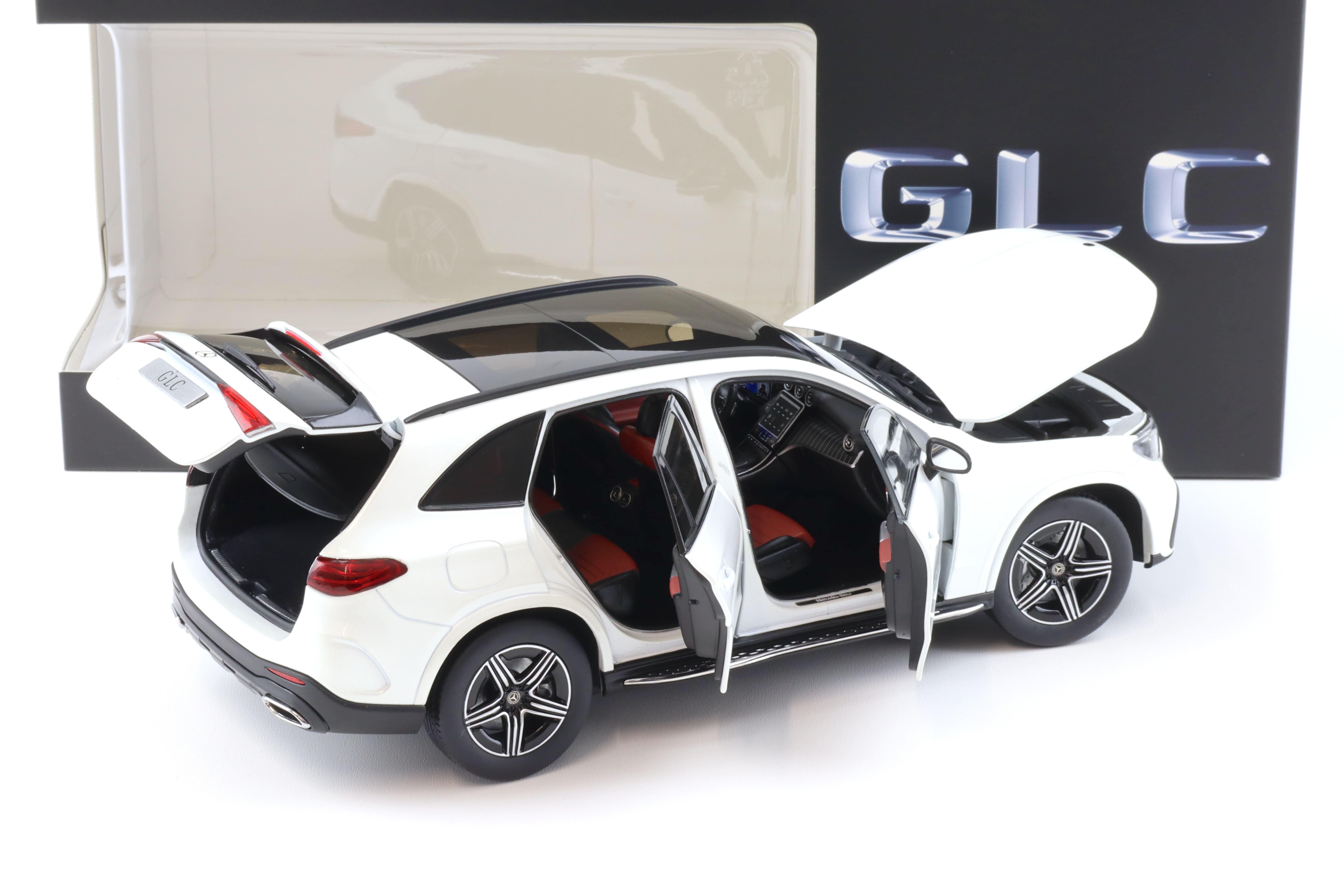 1:18 iScale Mercedes GLC AMG Line X254 SUV 2024 opalithe white bright DEALER VERSION