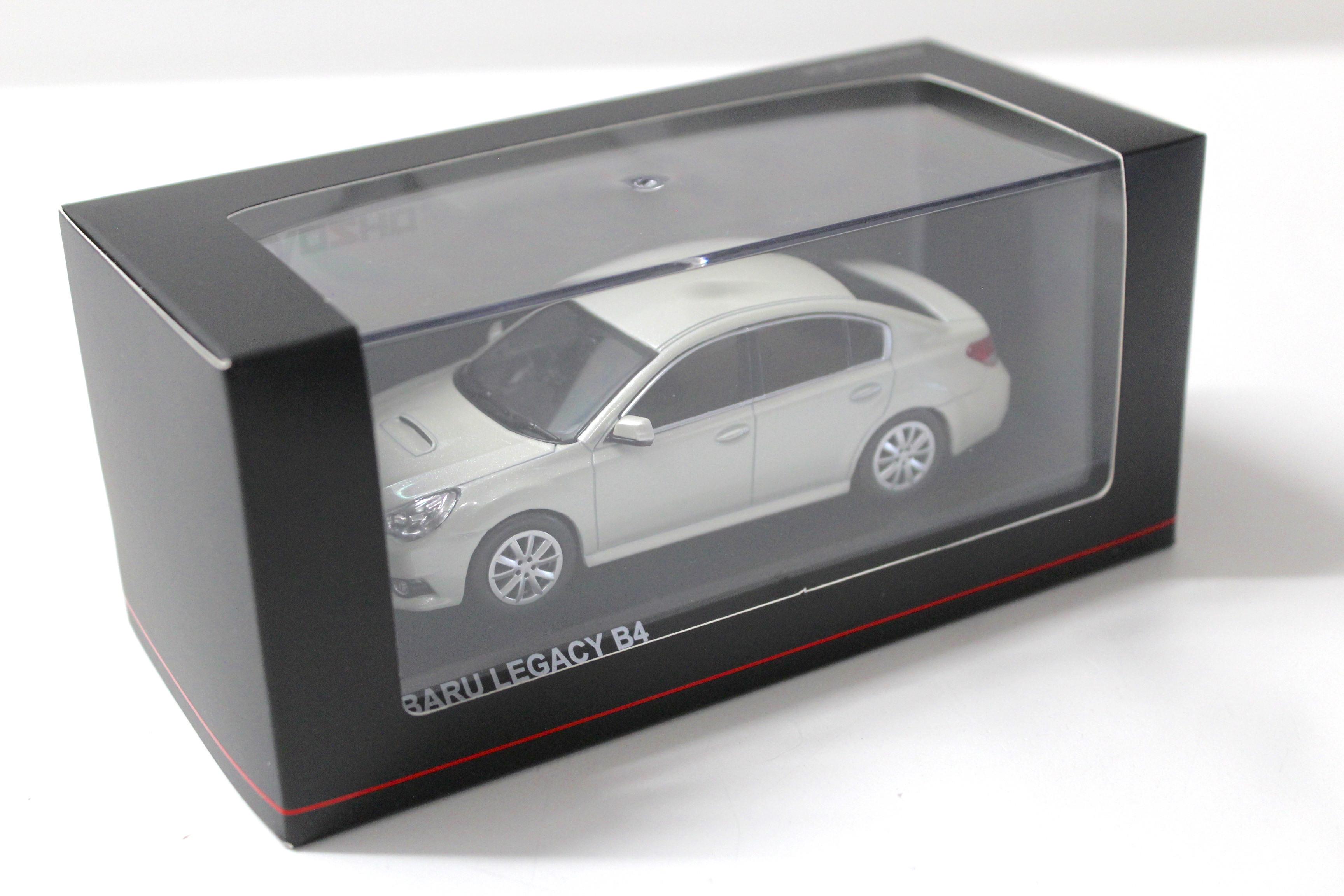 1:43 Kyosho Subaru Legacy B4 Sedan satin white pearl