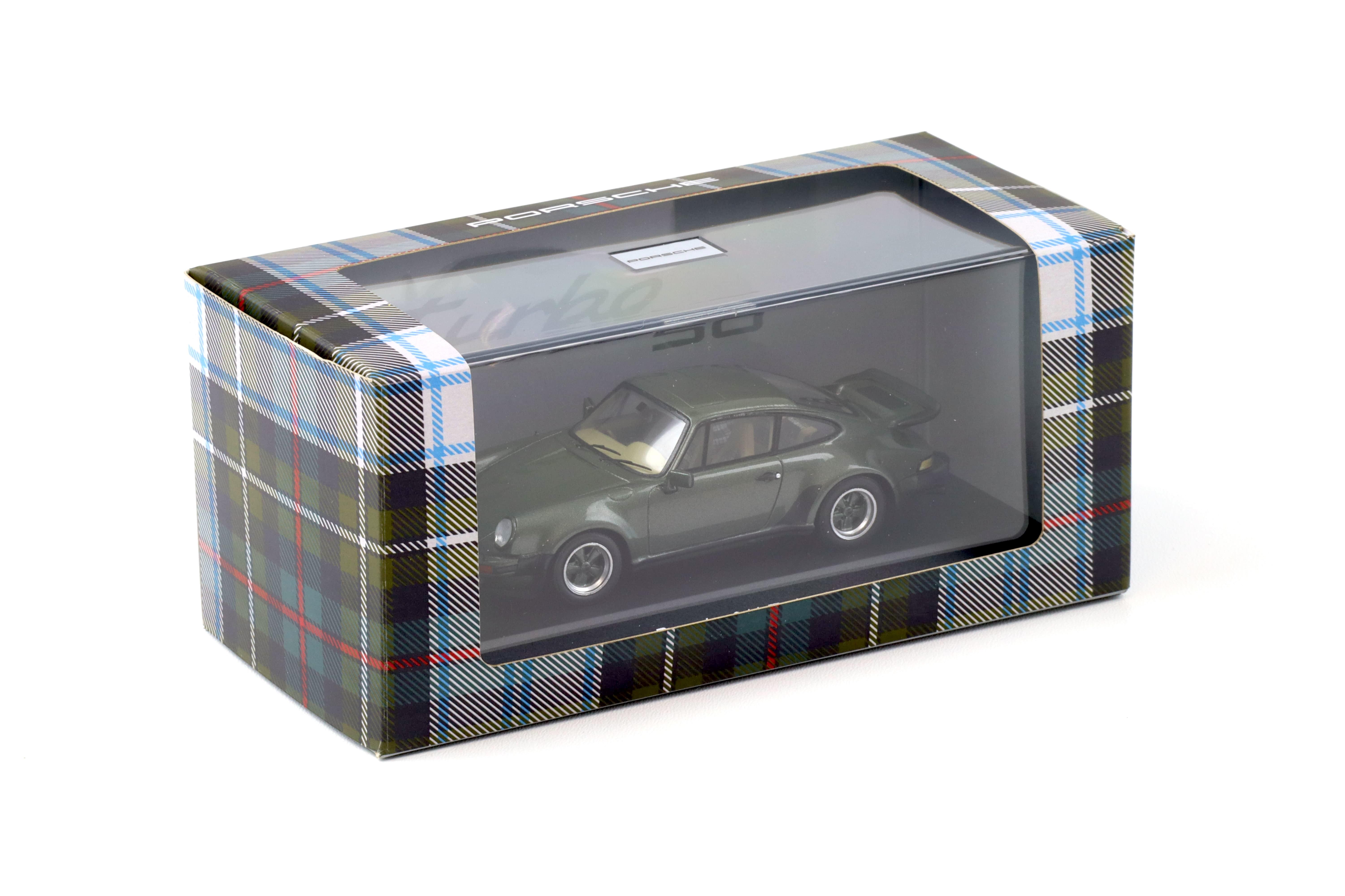 1:43 Spark Porsche 911 Turbo 3.0 Coupe Ferry Oak green metallic MAP Porsche Museum