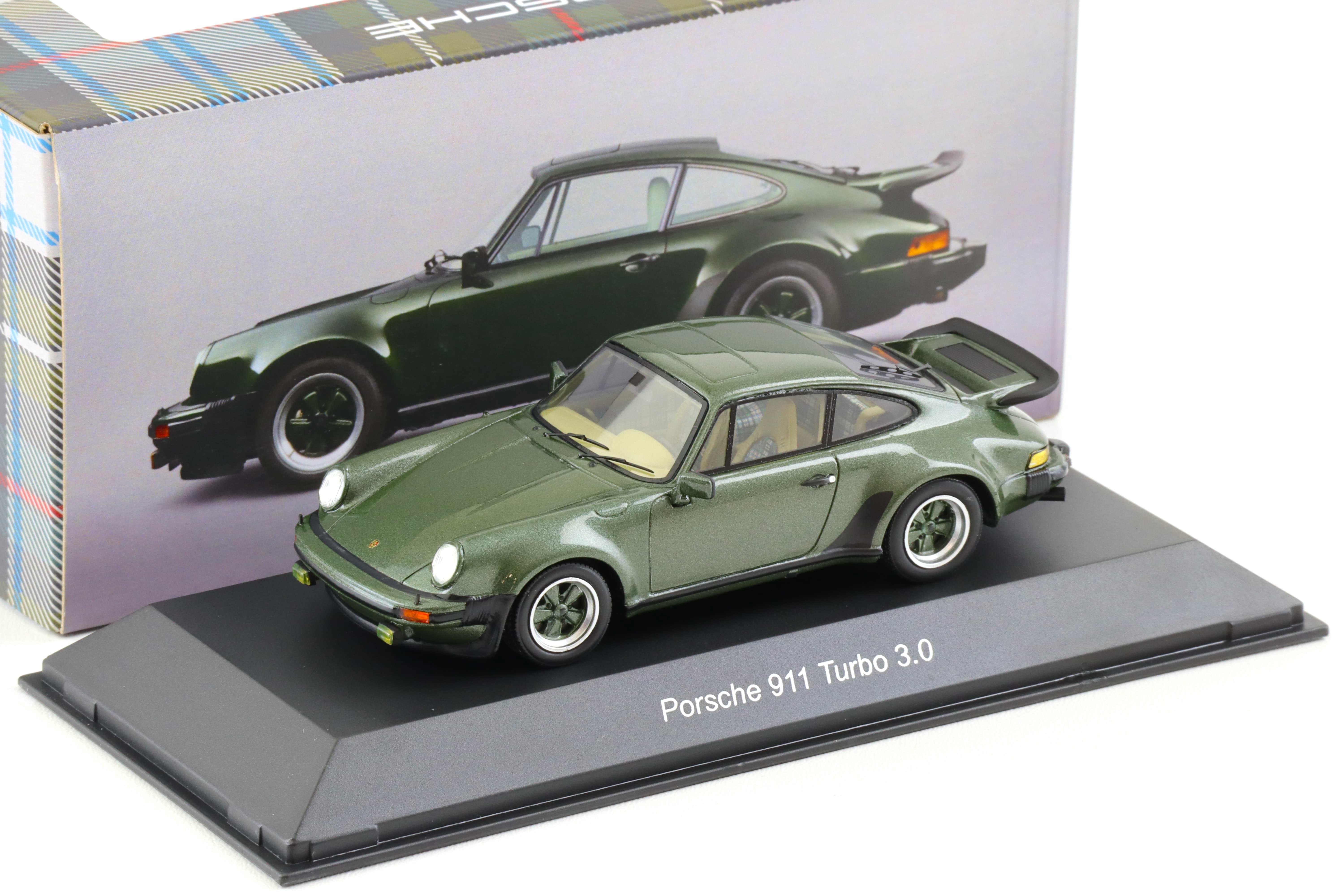 1:43 Spark Porsche 911 Turbo 3.0 Coupe Ferry Oak green metallic MAP Porsche Museum