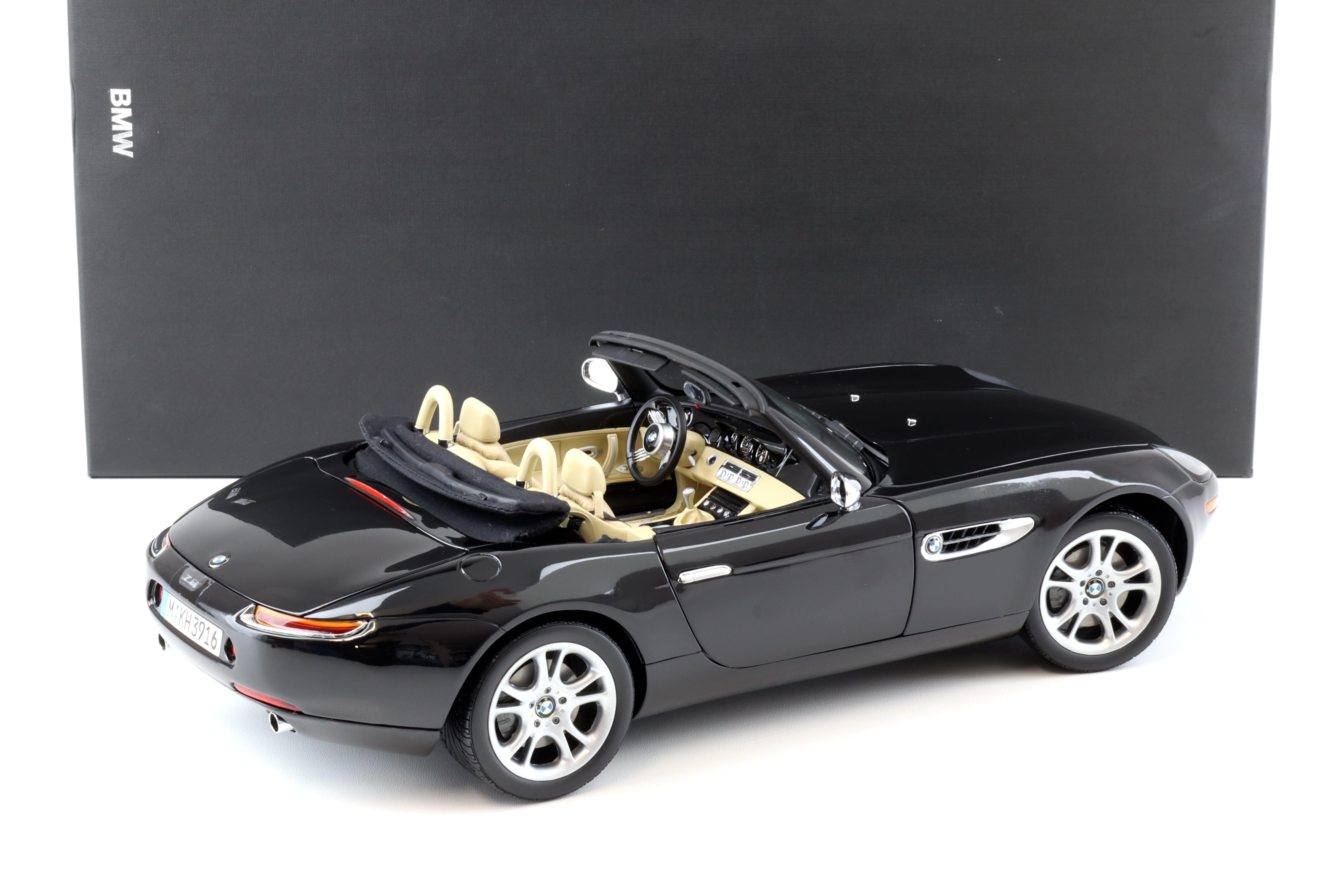 1:12 Kyosho BMW Z8 Roadster black/ beige interior DEALER VERSION