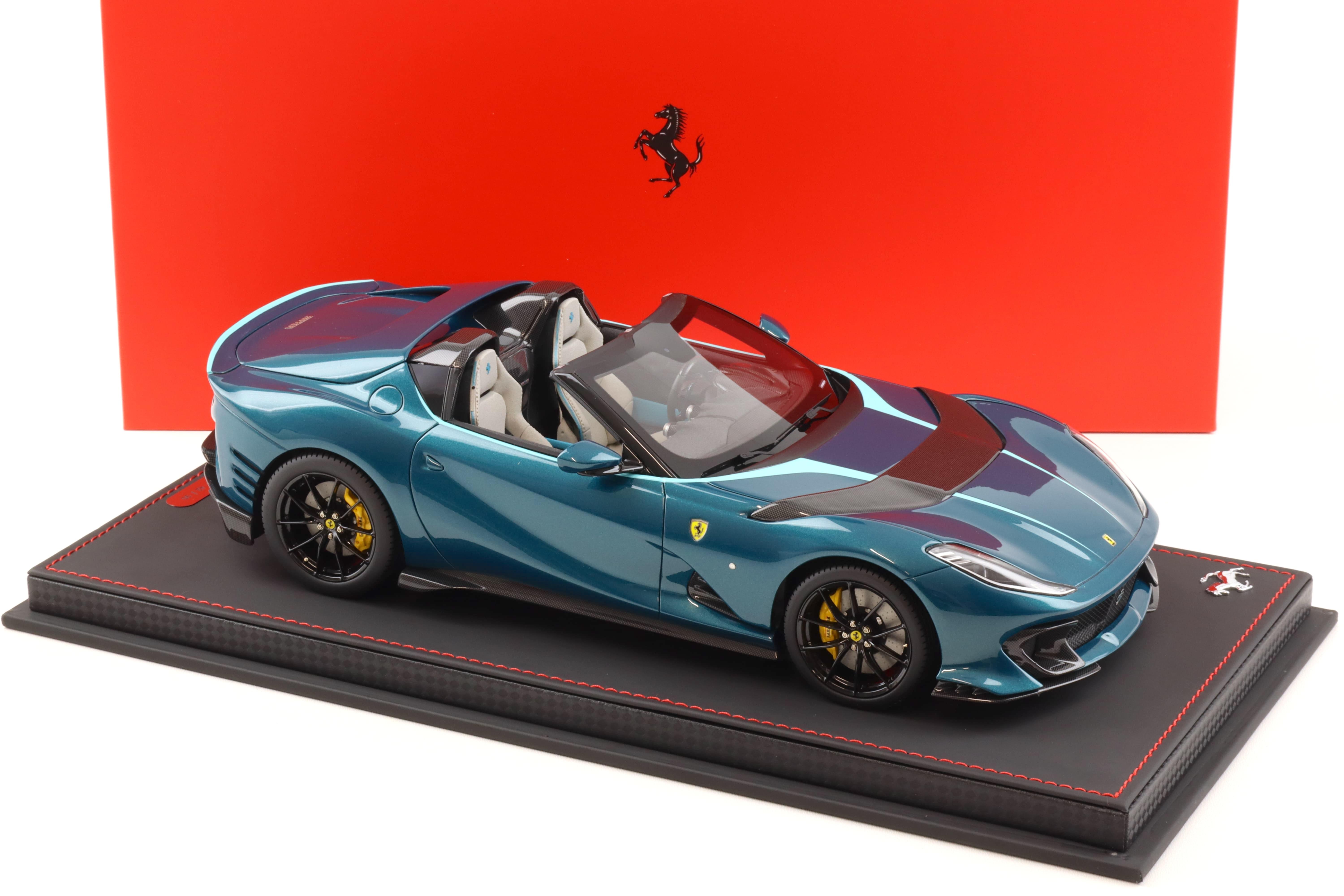 1:18 BBR Ferrari 812 Competizione A Aperta Blu Capri blue - Limited 90 pcs.