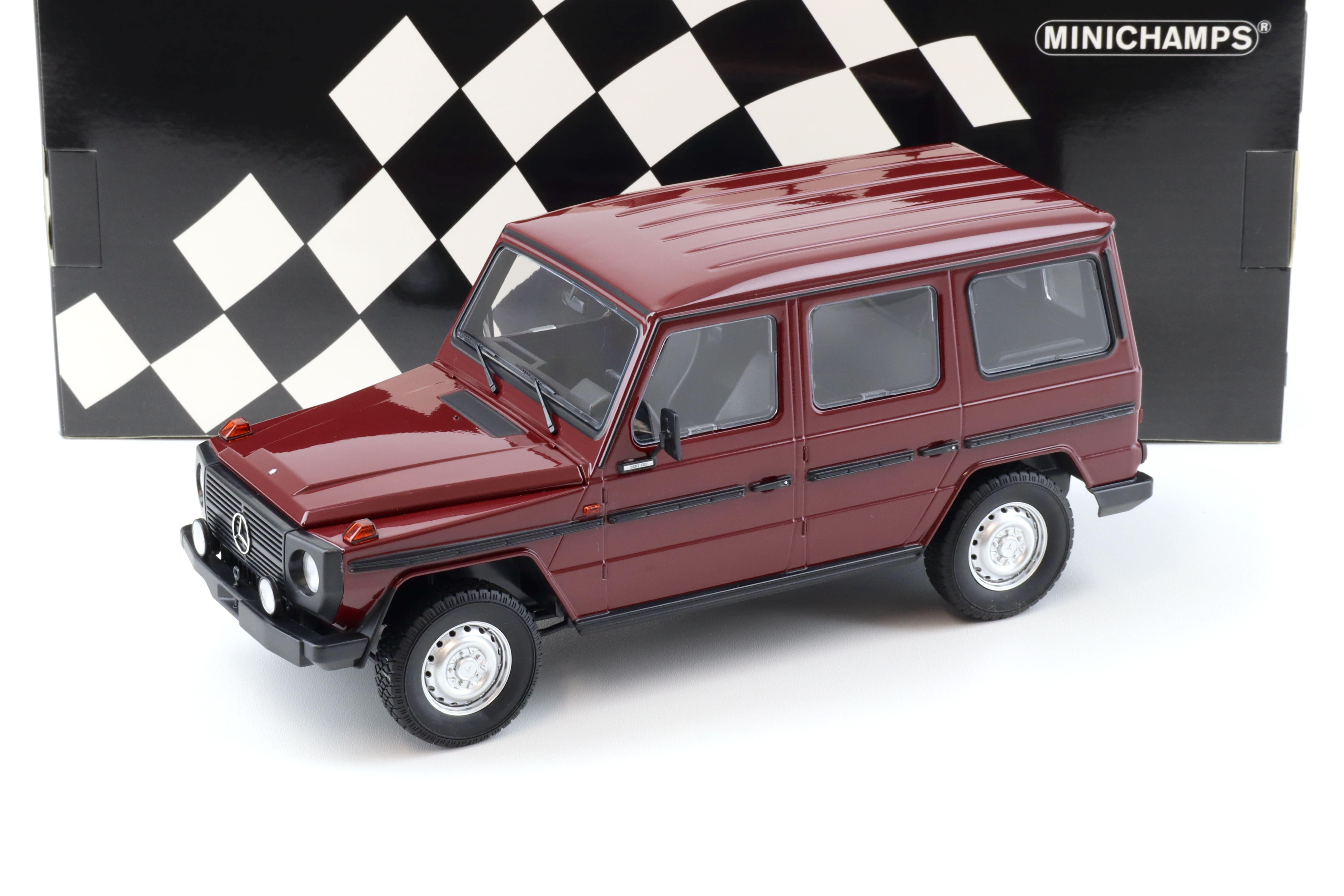 1:18 Minichamps Mercedes G-Klasse 300GD G-Model LWB W460 dark red 1980