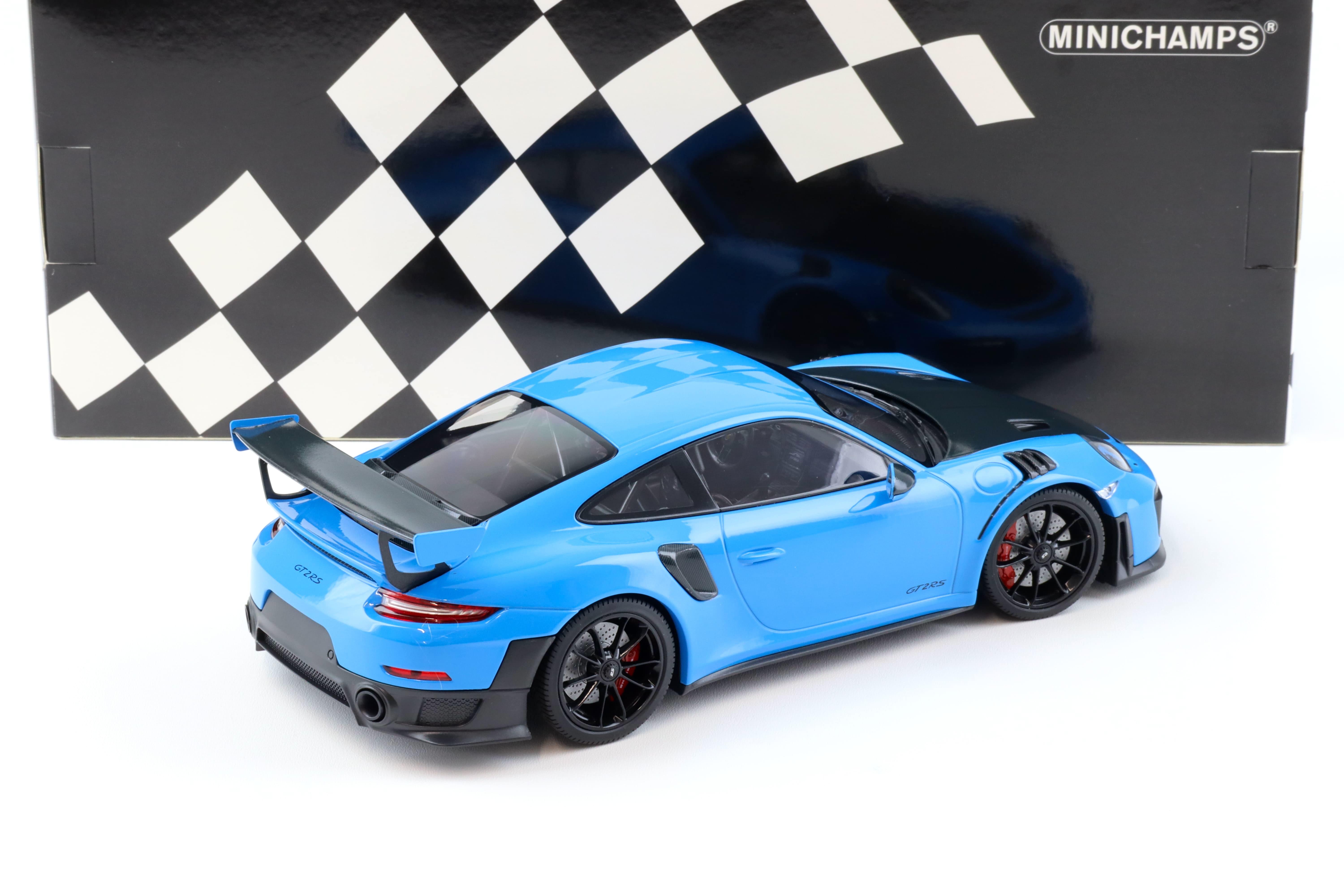 1:18 Minichamps Porsche 911 (991.2) GT2 RS blue with black wheels 2018