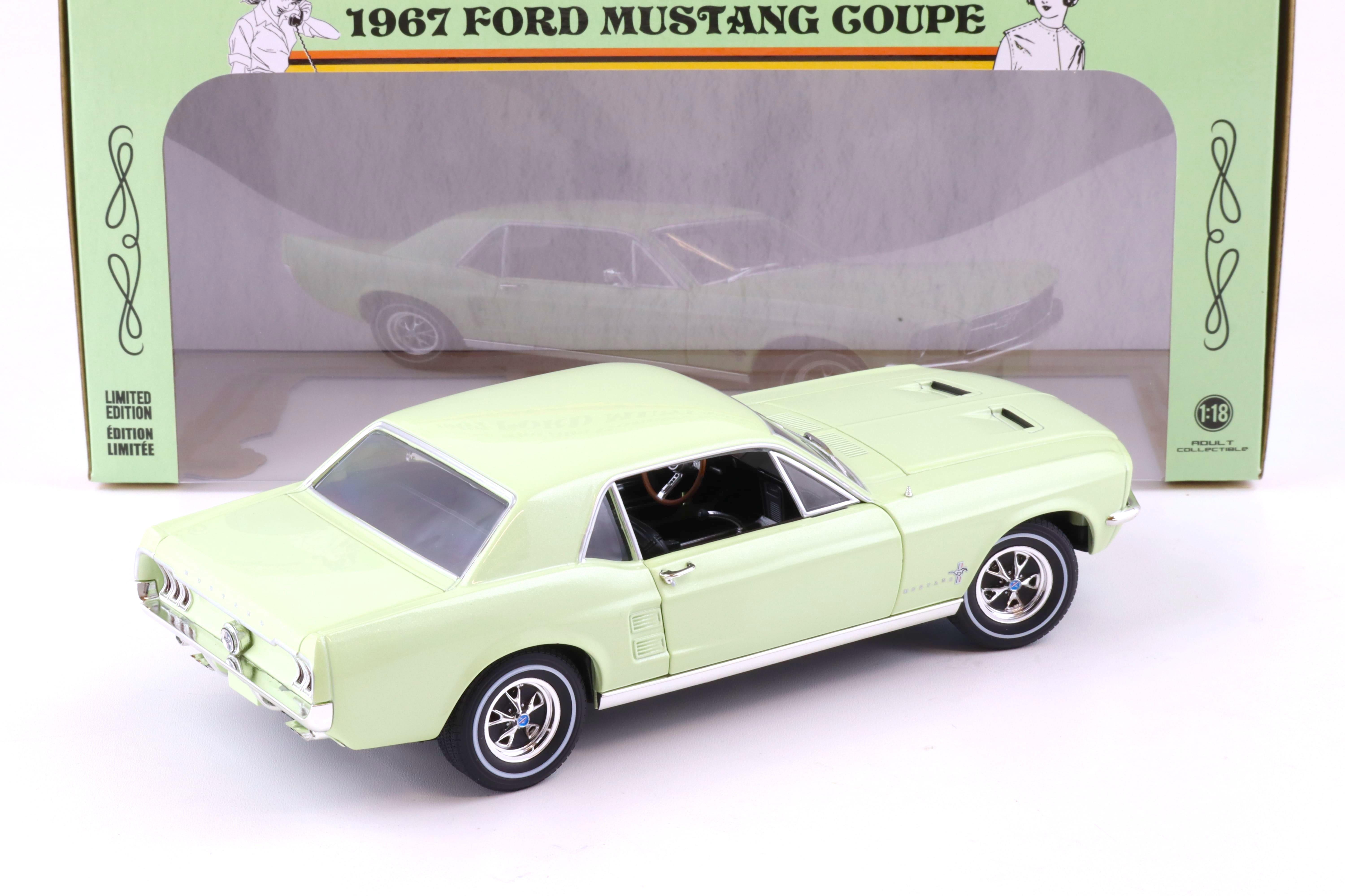 1:18 Greenlight 1967 Ford Mustang Coupe The She Country Mustang Limelite green