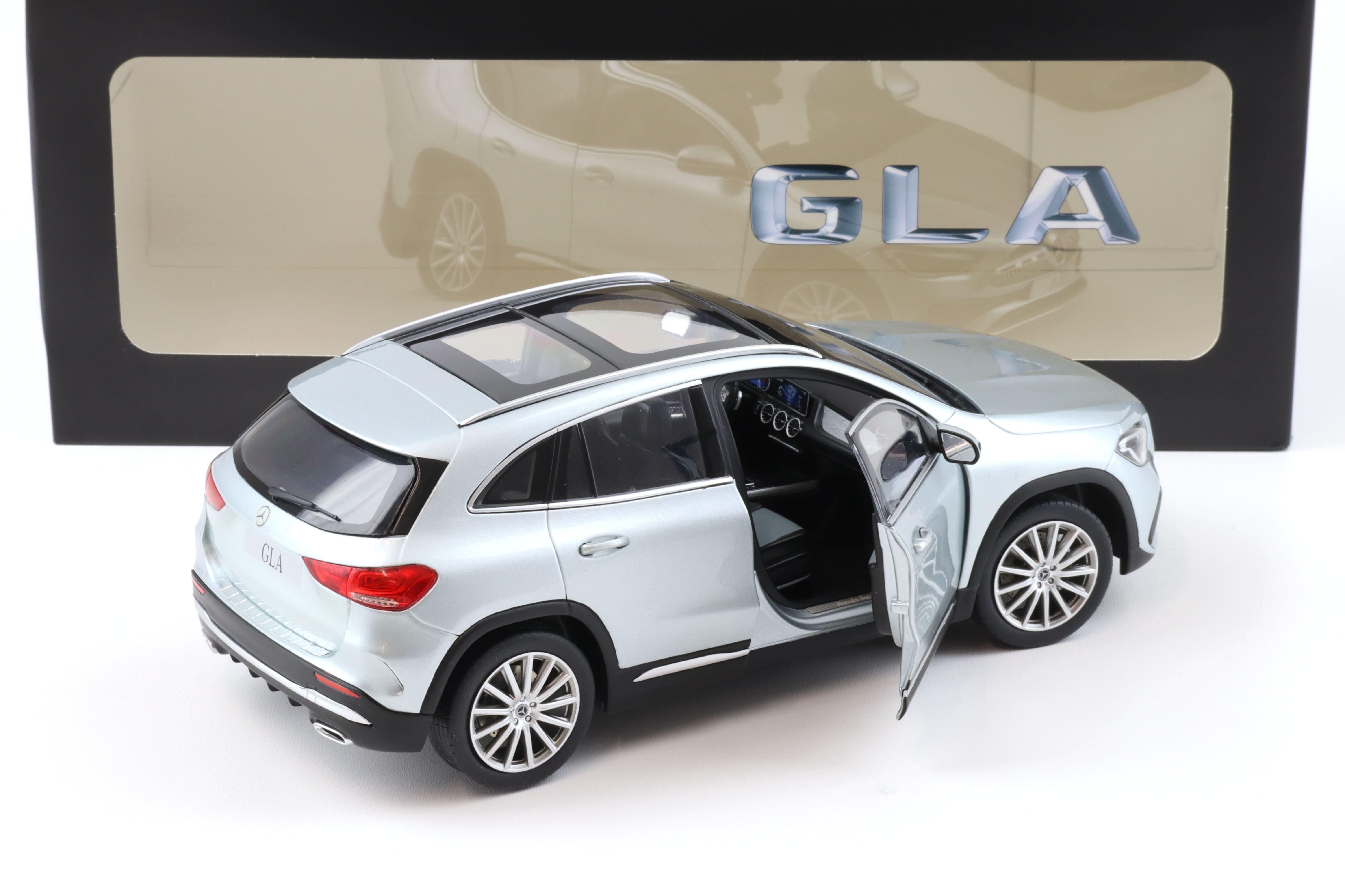 1:18 Z-Models Mercedes GLA AMG Line H247 iridium silver 2020 DEALER VERSION