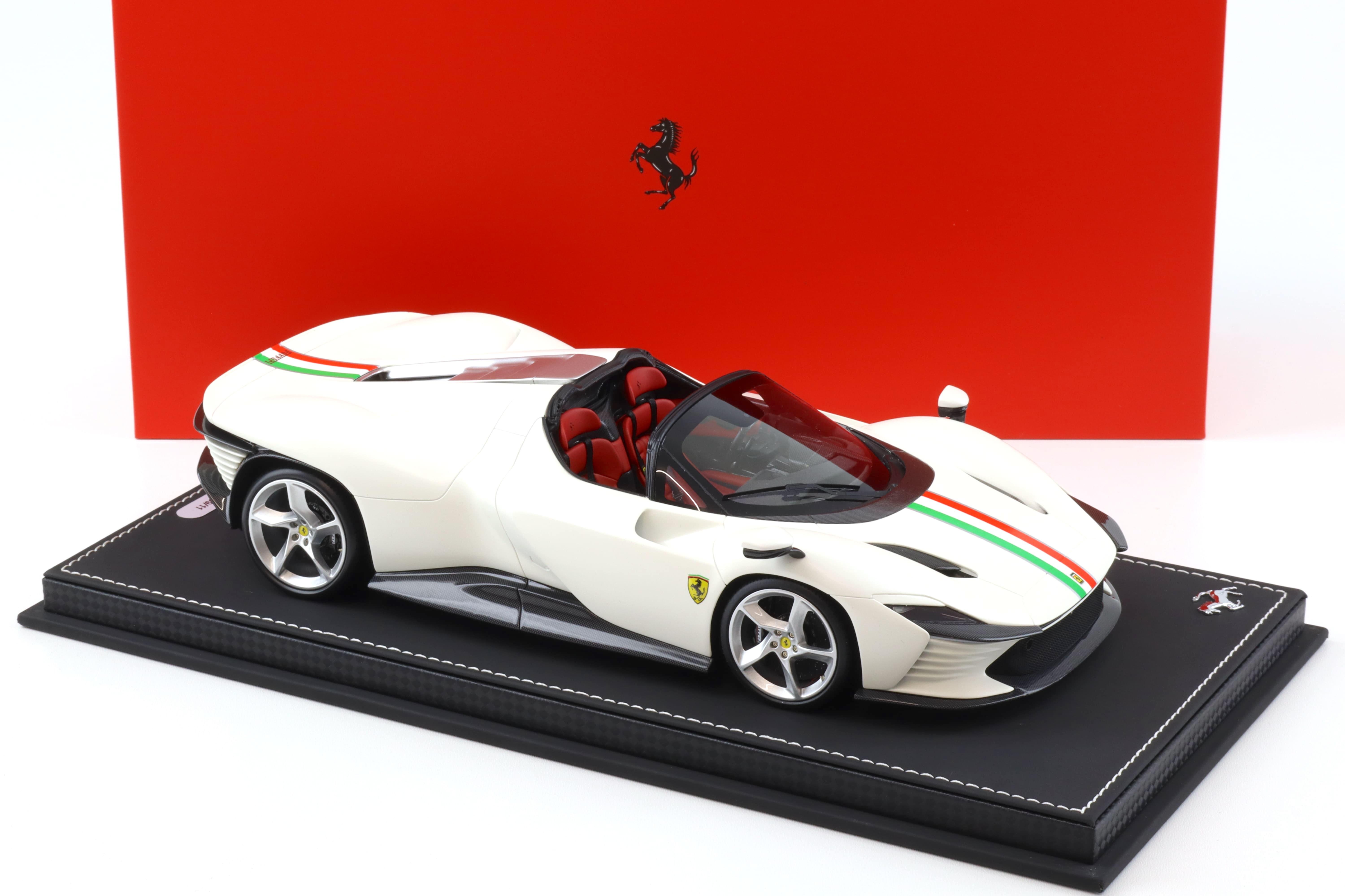 1:18 BBR Ferrari SP3 Daytona Bianco Italia matt w/ Italian flag stripe - Limited 11 pcs.