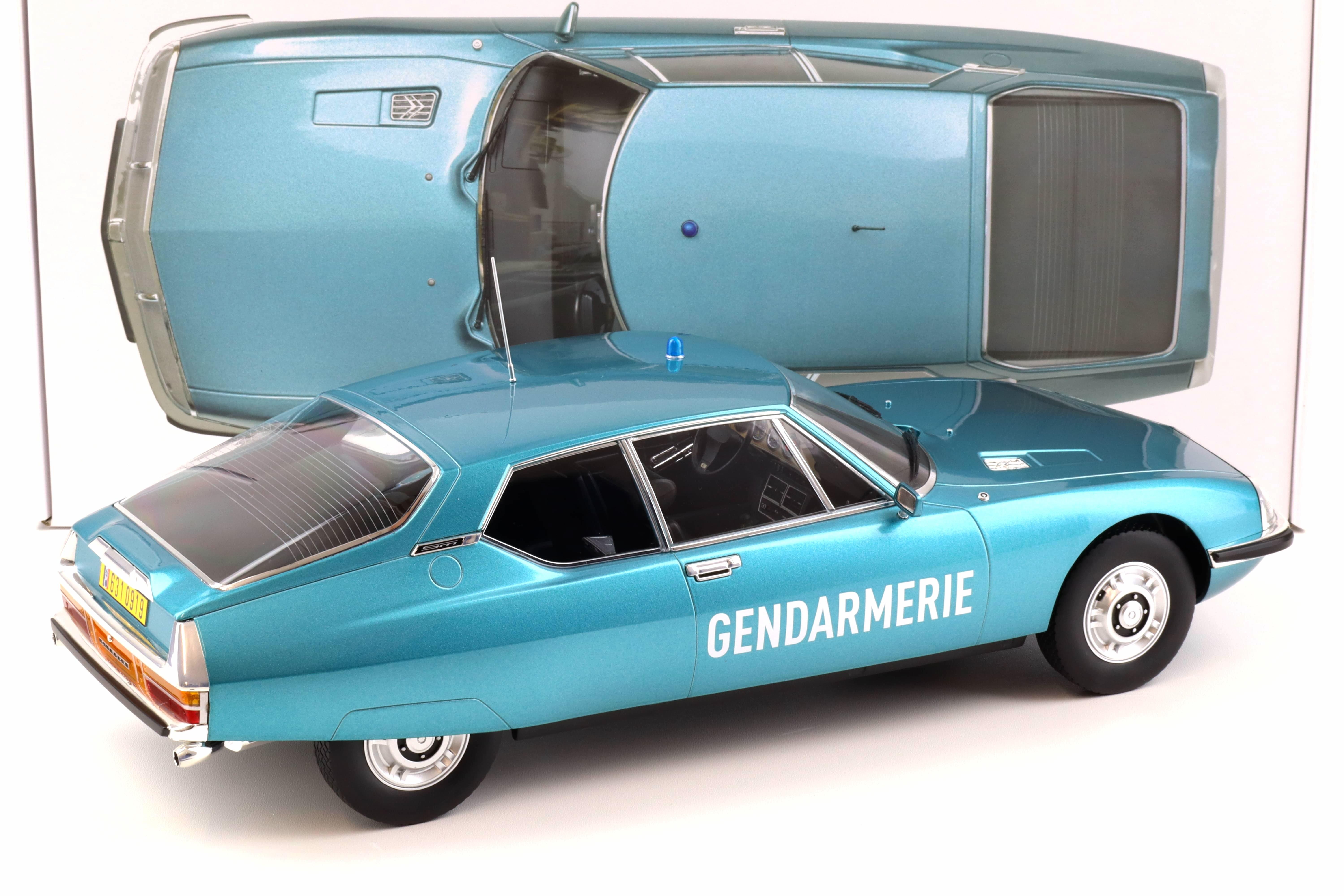 1:12 Norev Citroen SM Gendarmerie 1973 blue metallic 121703