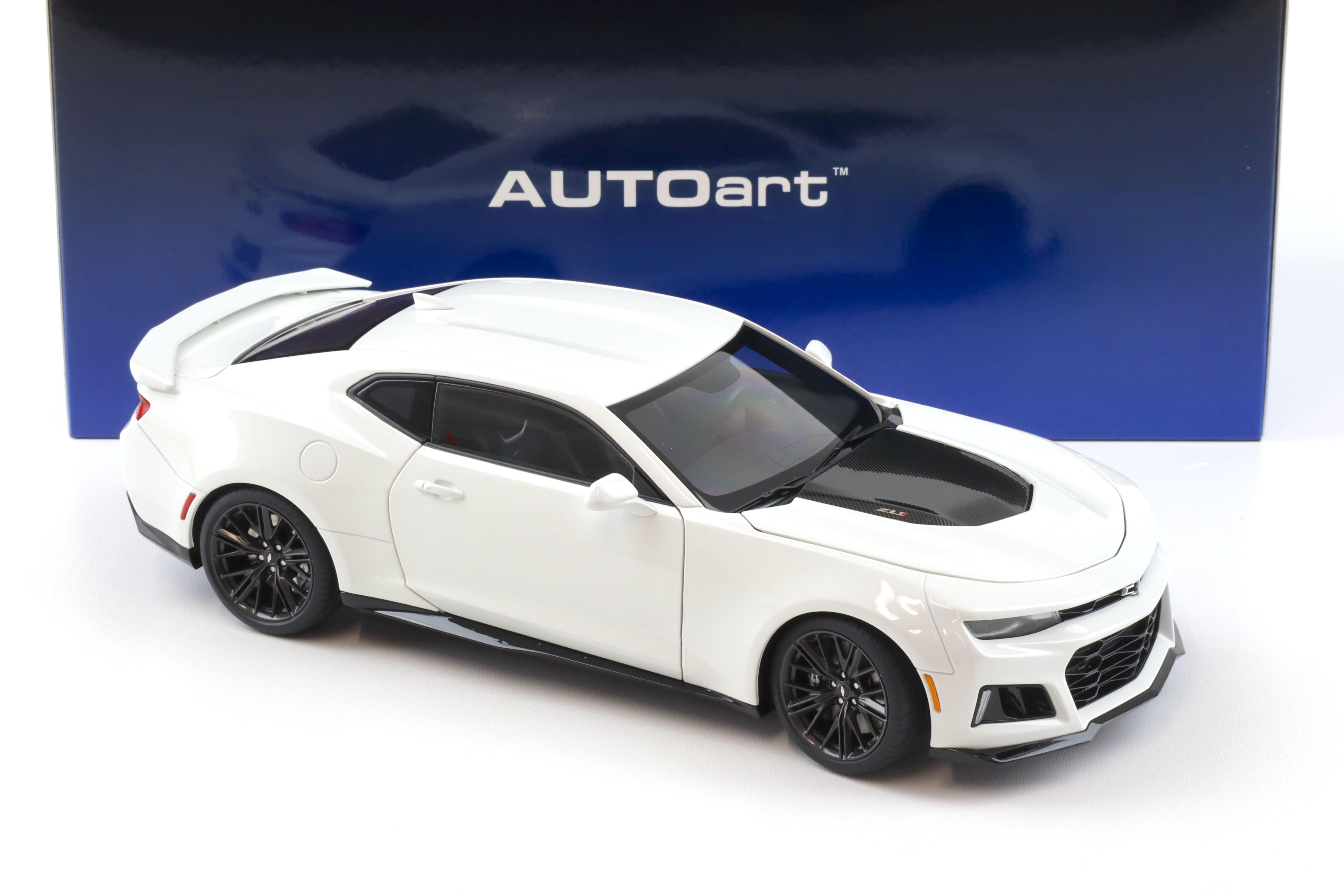 1:18 AUTOart Chevrolet Camaro ZL1 Coupe 2017 summit white 71206