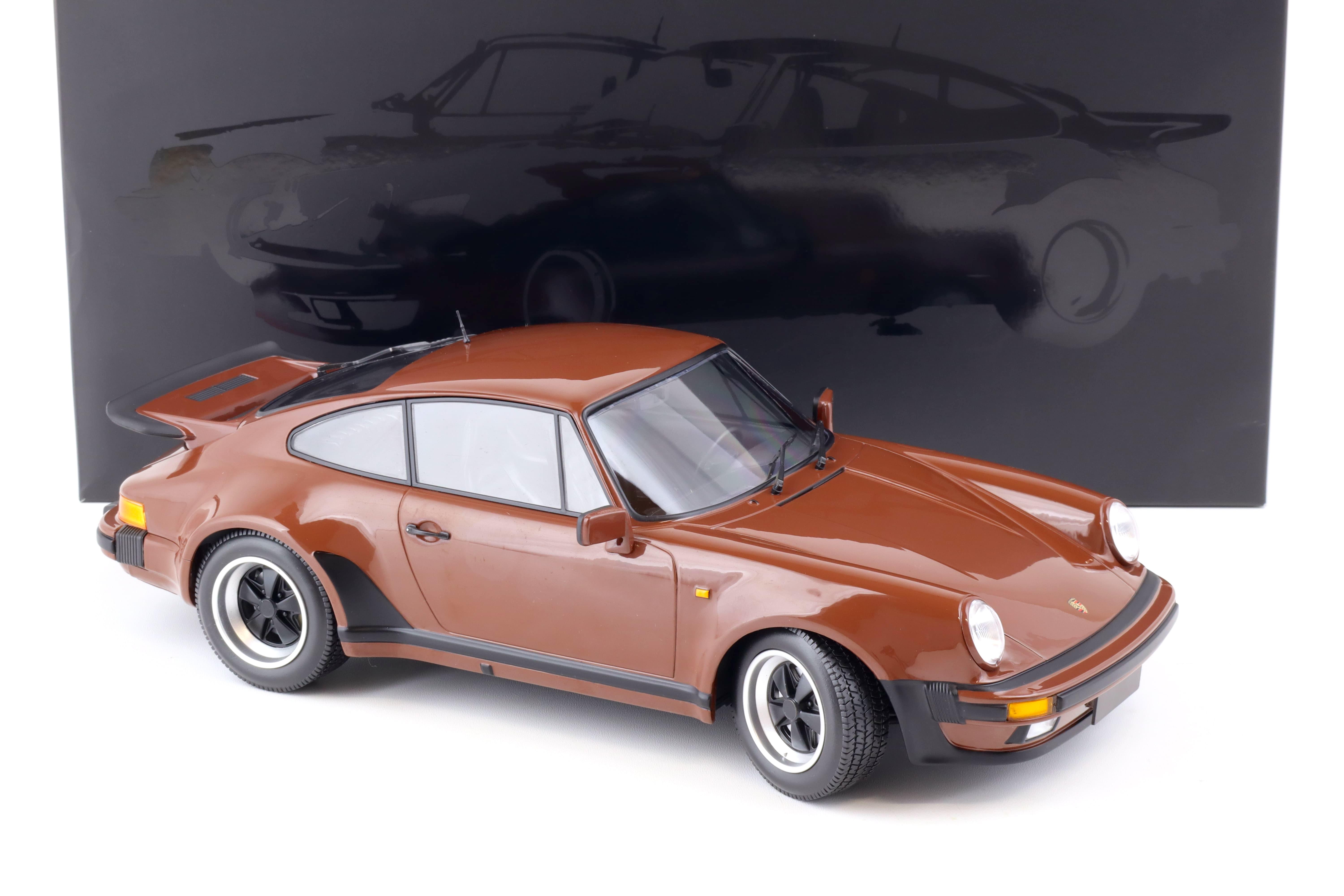 1:12 Minichamps Porsche 911 (930) Turbo Coupe 1977 brown