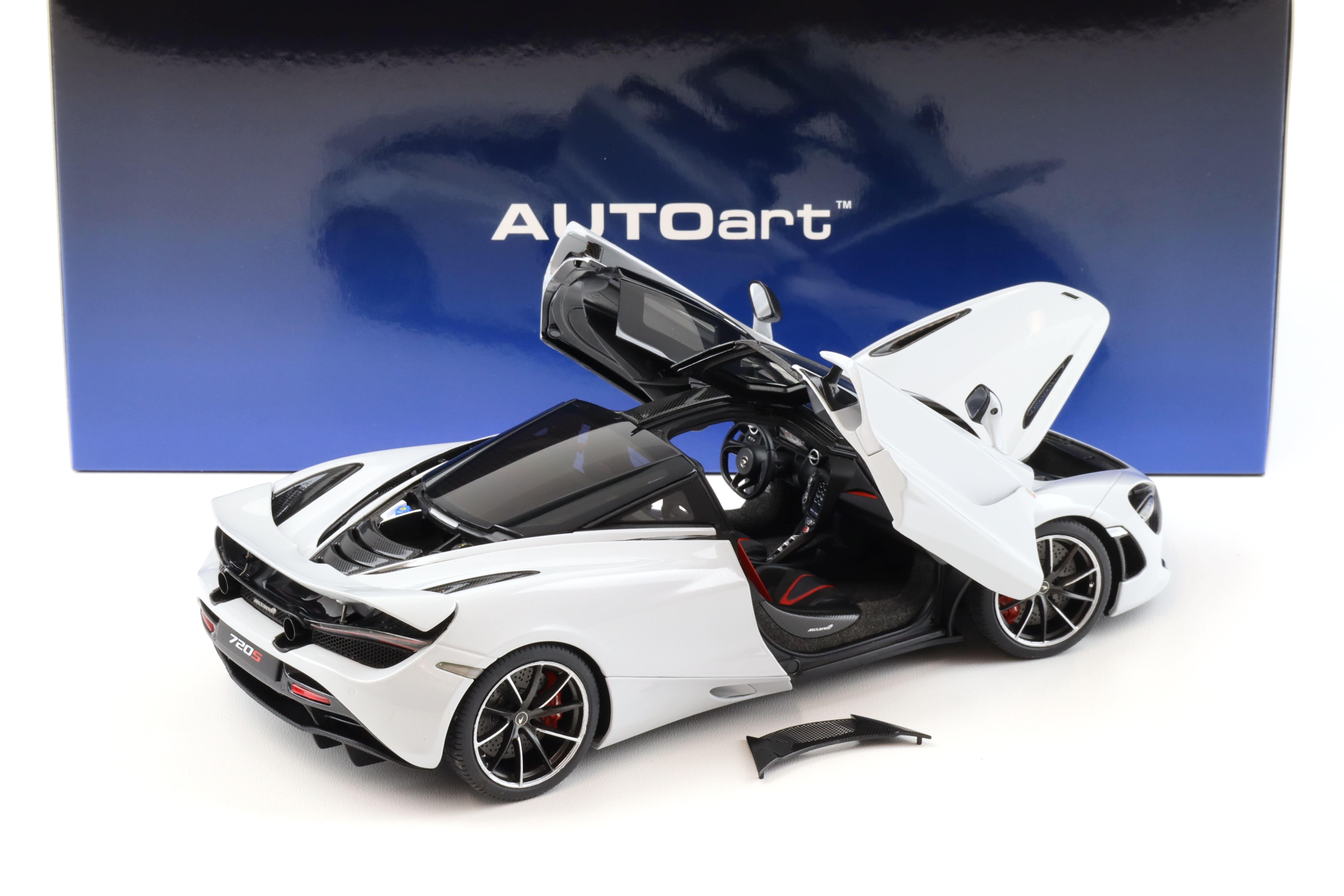 1:18 AUTOart McLAREN 720S Coupe 2017 Silica white 76069