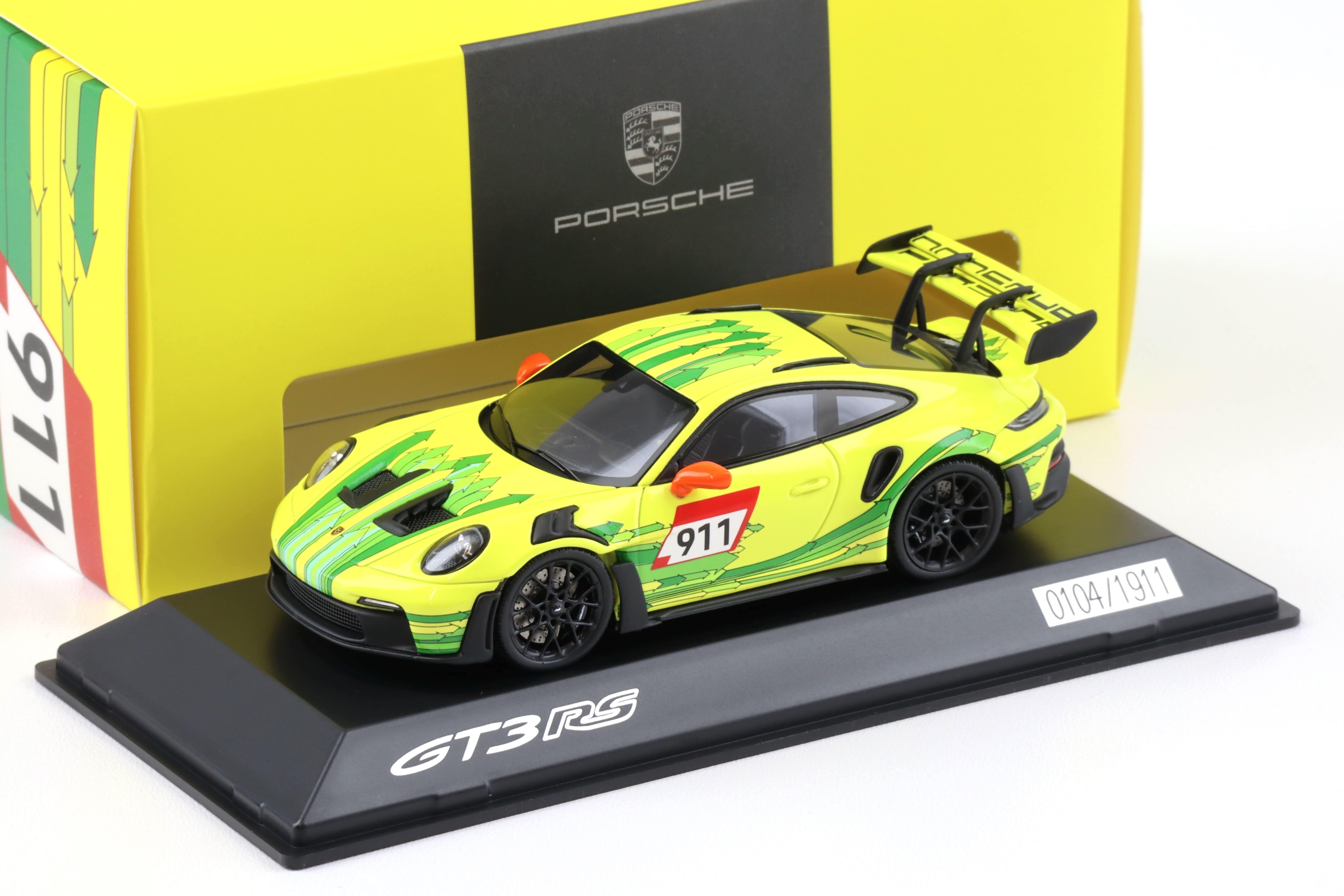 1:43 Spark Porsche 911 992 GT3 RS Coupe Grello yellow/ green WAP DEALER