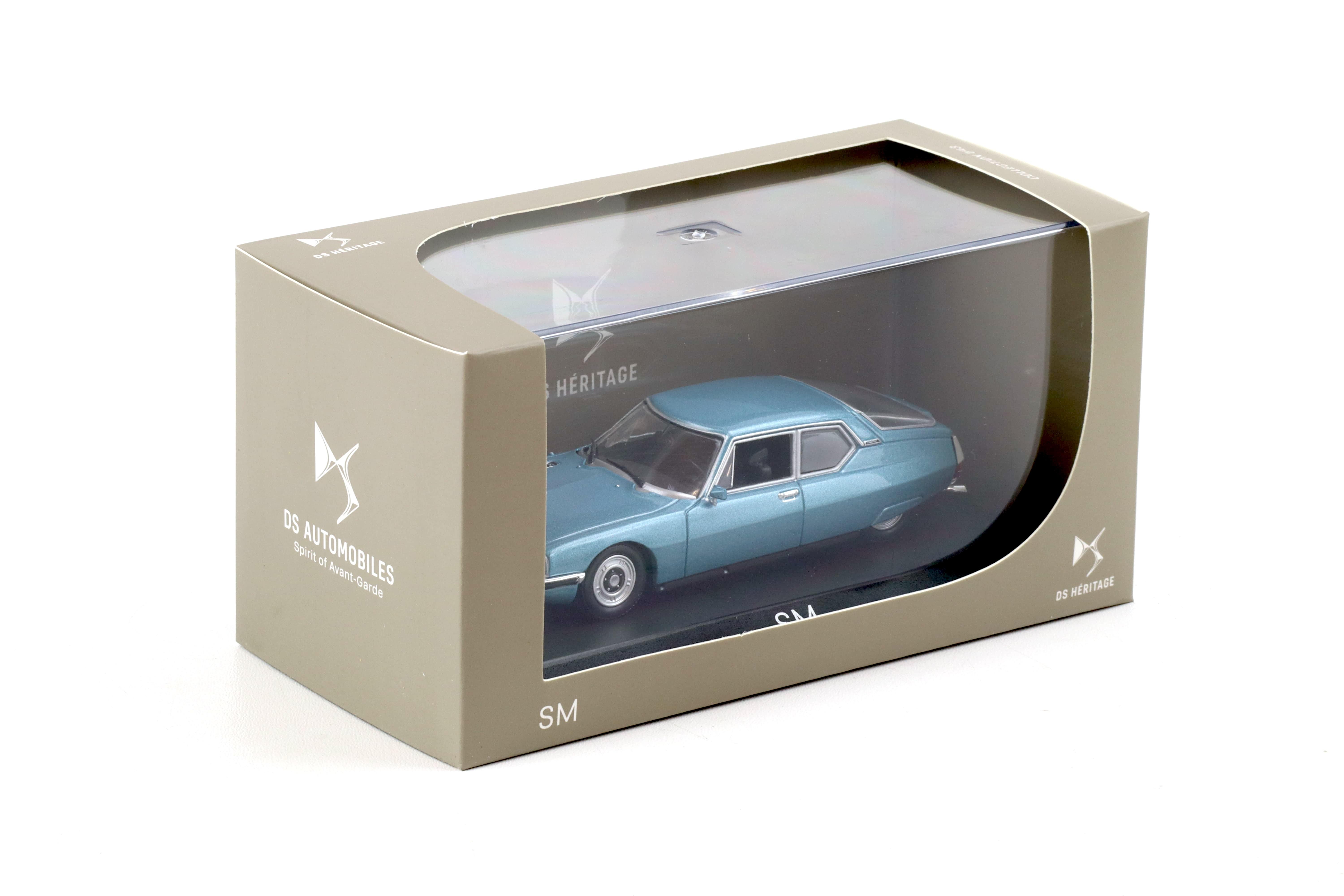 1:43 Norev Citroen SM 1971 Platin blue metallic DEALER VERSION