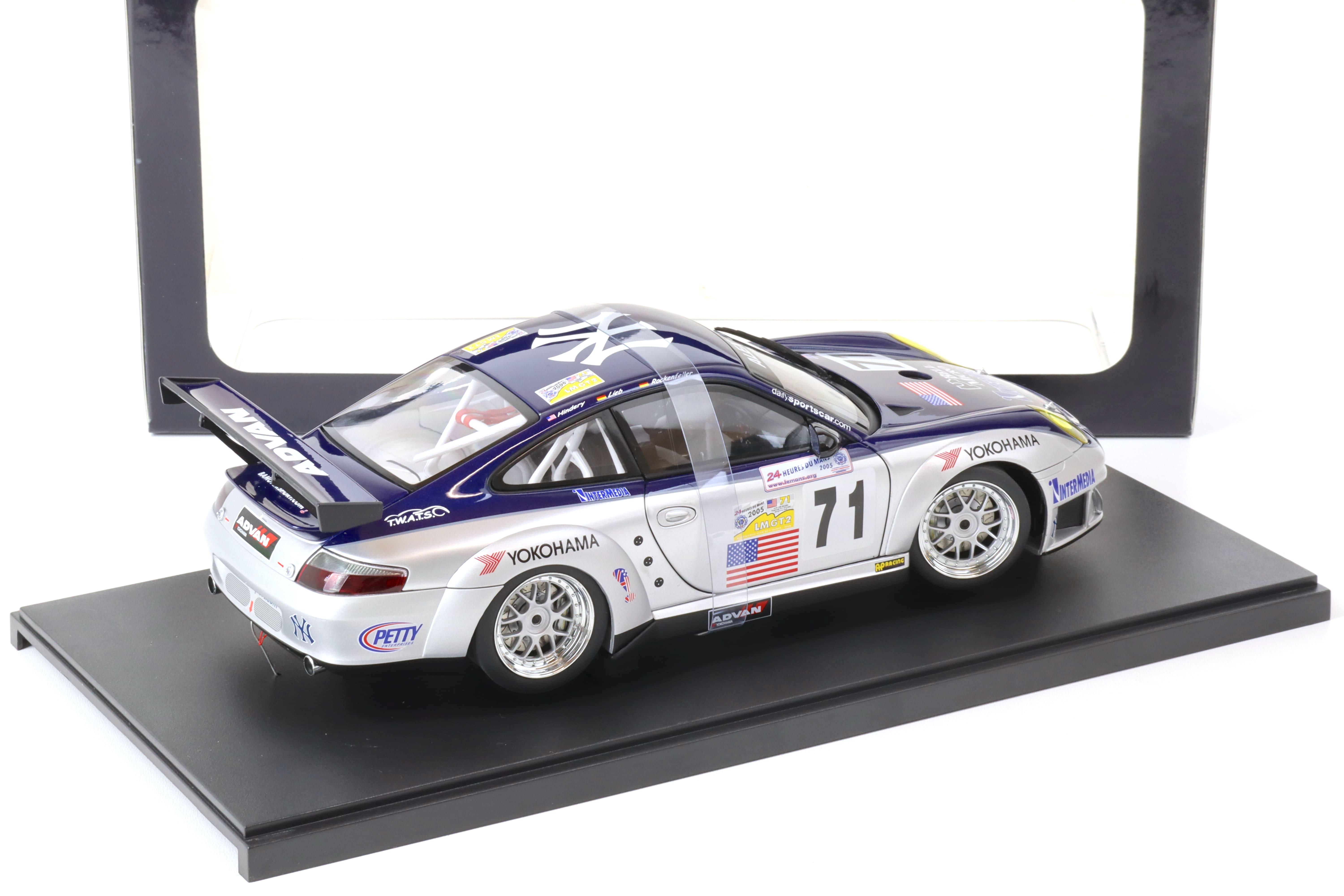 1:18 AUTOart Porsche 911 (996) GT3 RSR ALMS 2005 Alex Job #71 