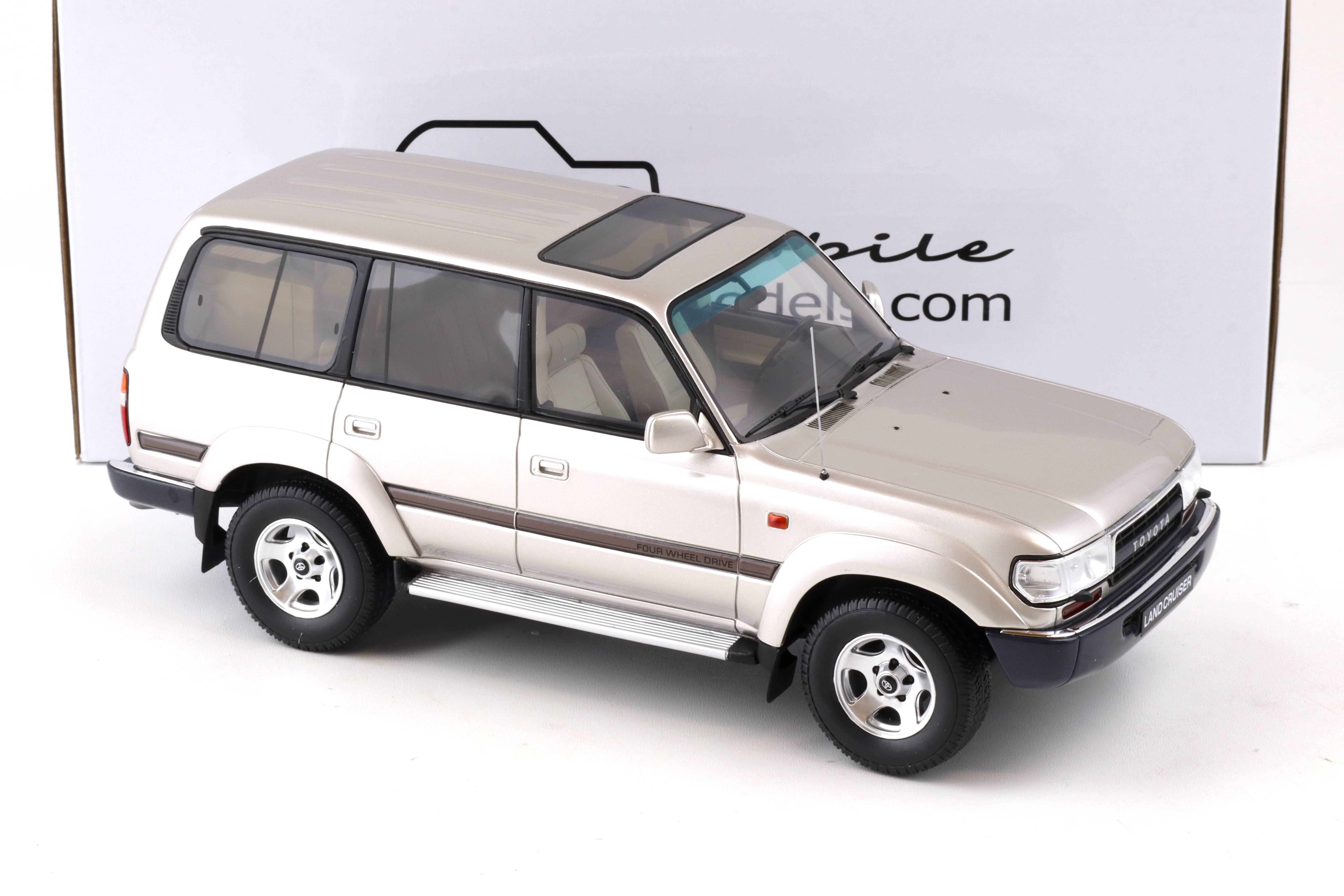 1:18 OTTO mobile OT438 Toyota Land Cruiser HDJ80 silver-beige 1992