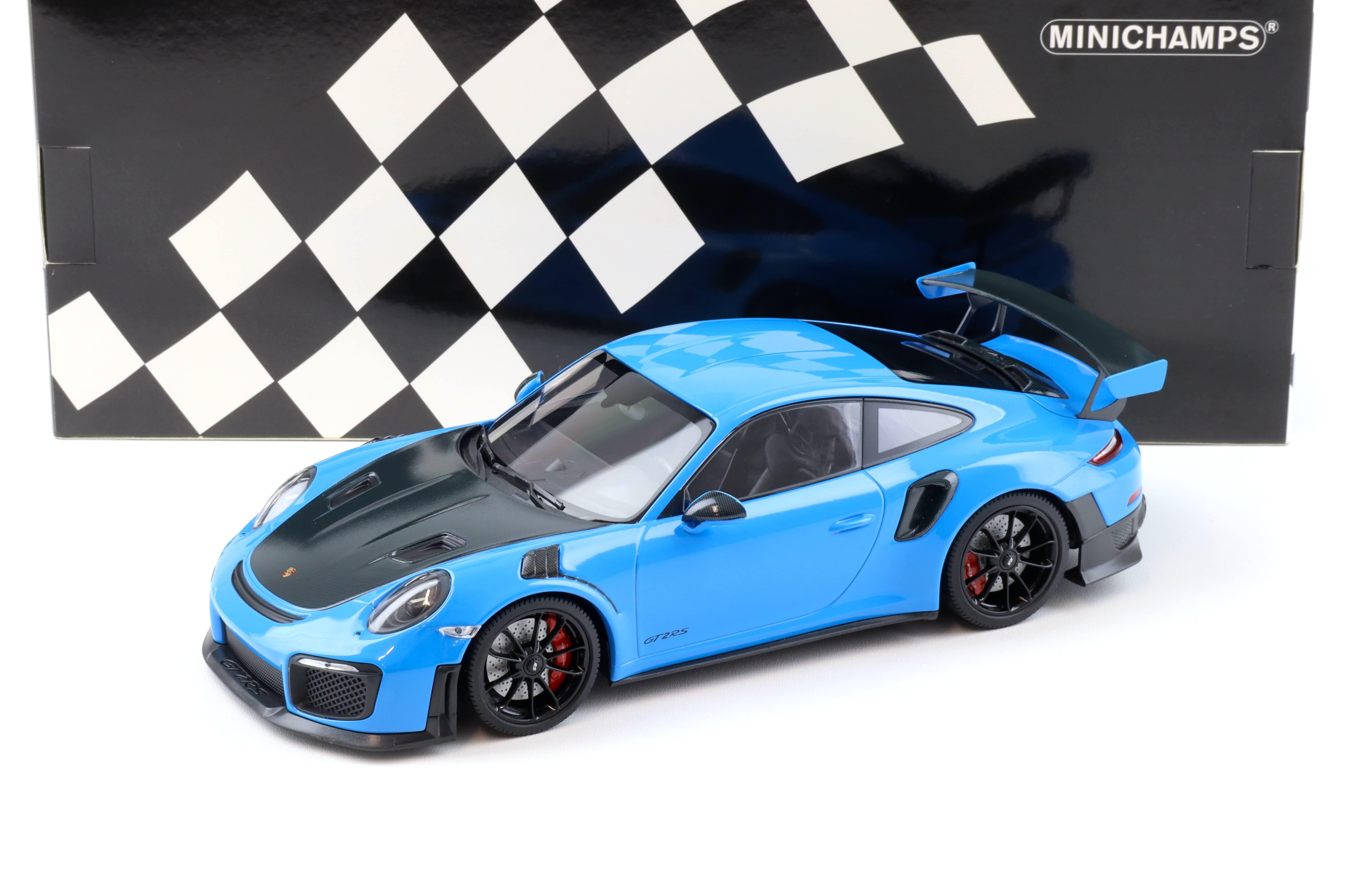 1:18 Minichamps Porsche 911 (991.2) GT2 RS blue with black wheels 2018