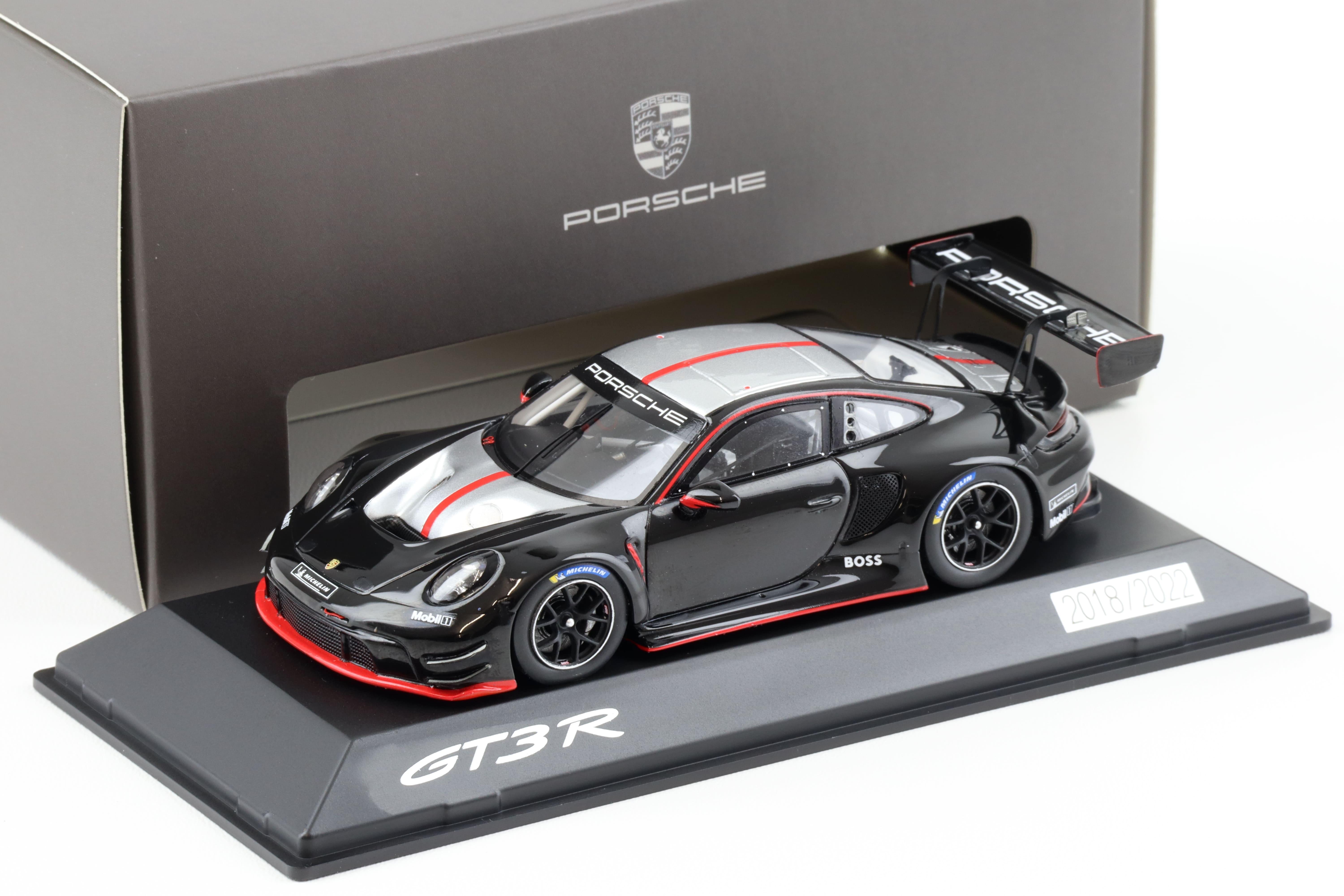 1:43 Spark Porsche 911 (992) GT3 R Coupe black/ silver WAP DEALER