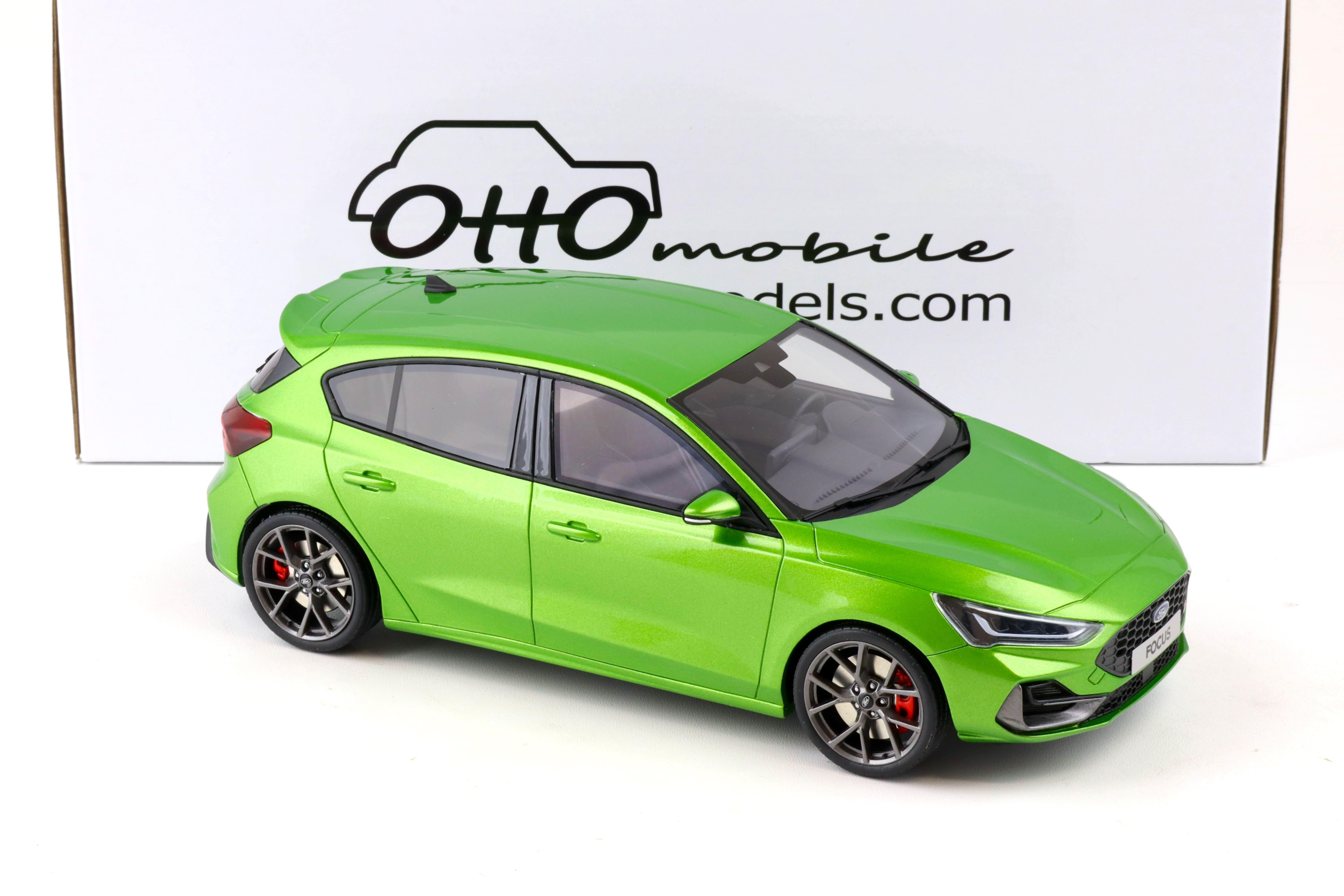 1:18 OTTO mobile OT450 Ford Focus ST MK5 Phase 2 green metallic 2022