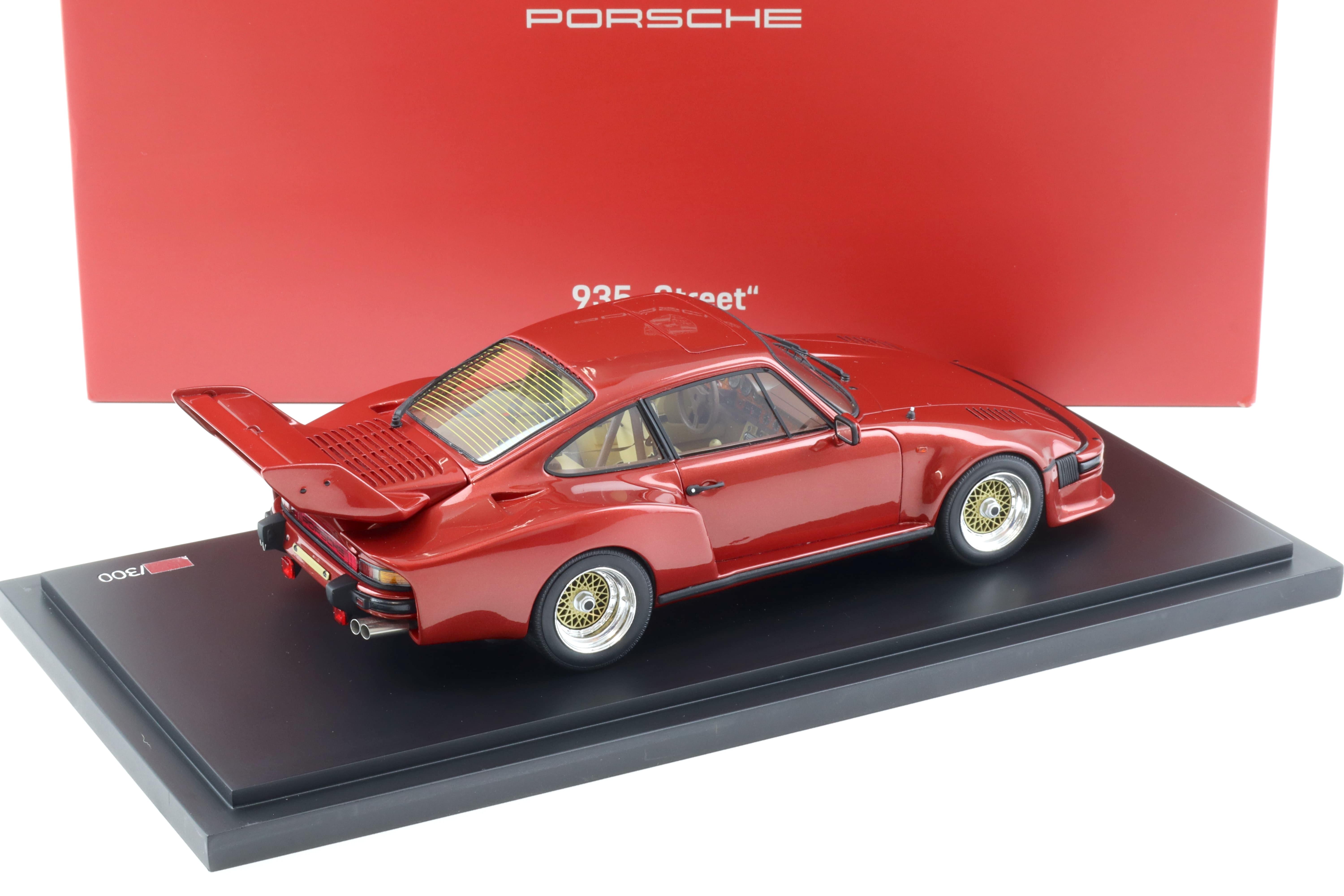 1:18 Spark Porsche 911 Turbo TAG 935 Street red Limited 300 pcs. WAP DEALER