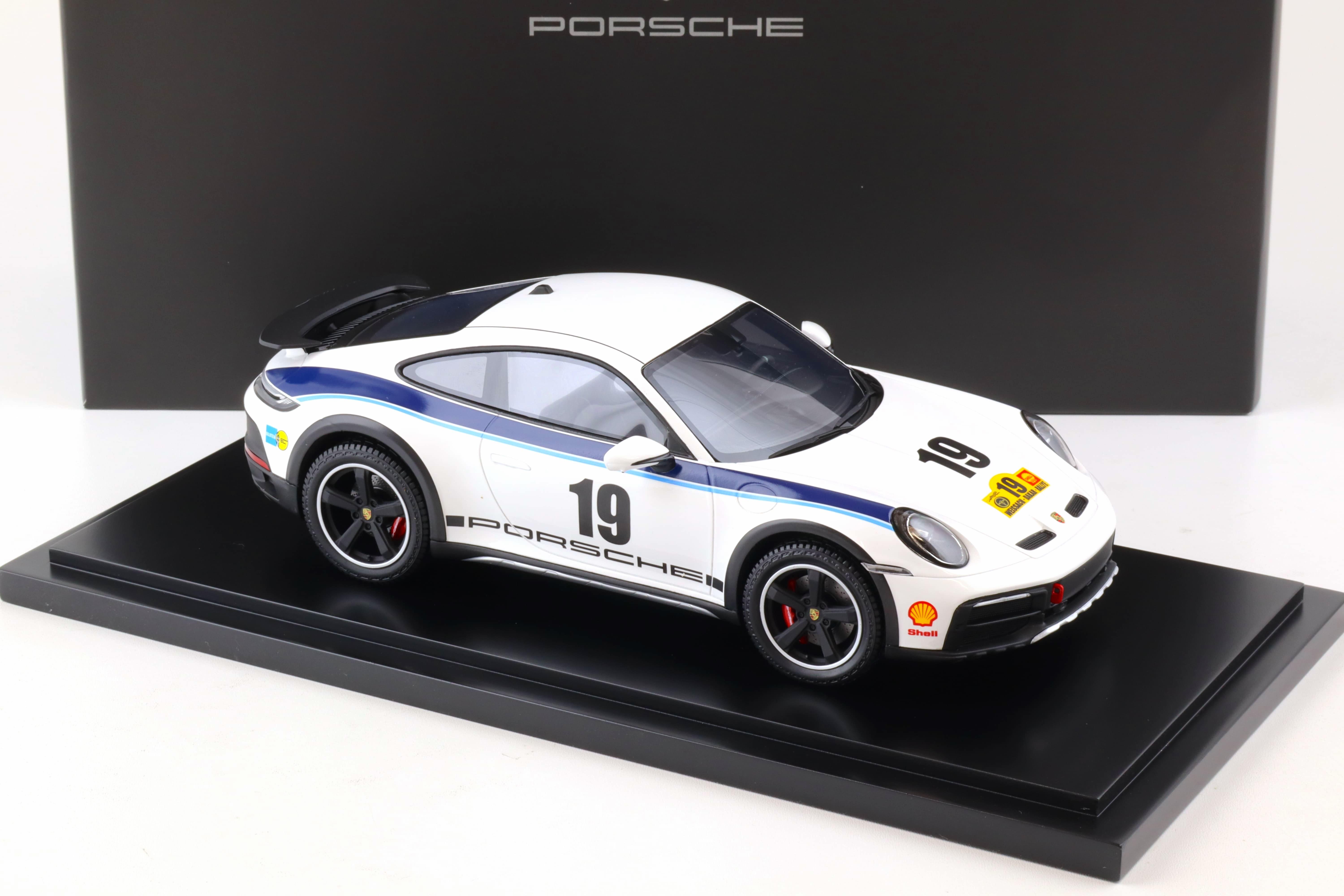1:18 Spark Porsche 911 (992) Dakar Rallye 1974 Design Kühne & Nagel WAP DEALER