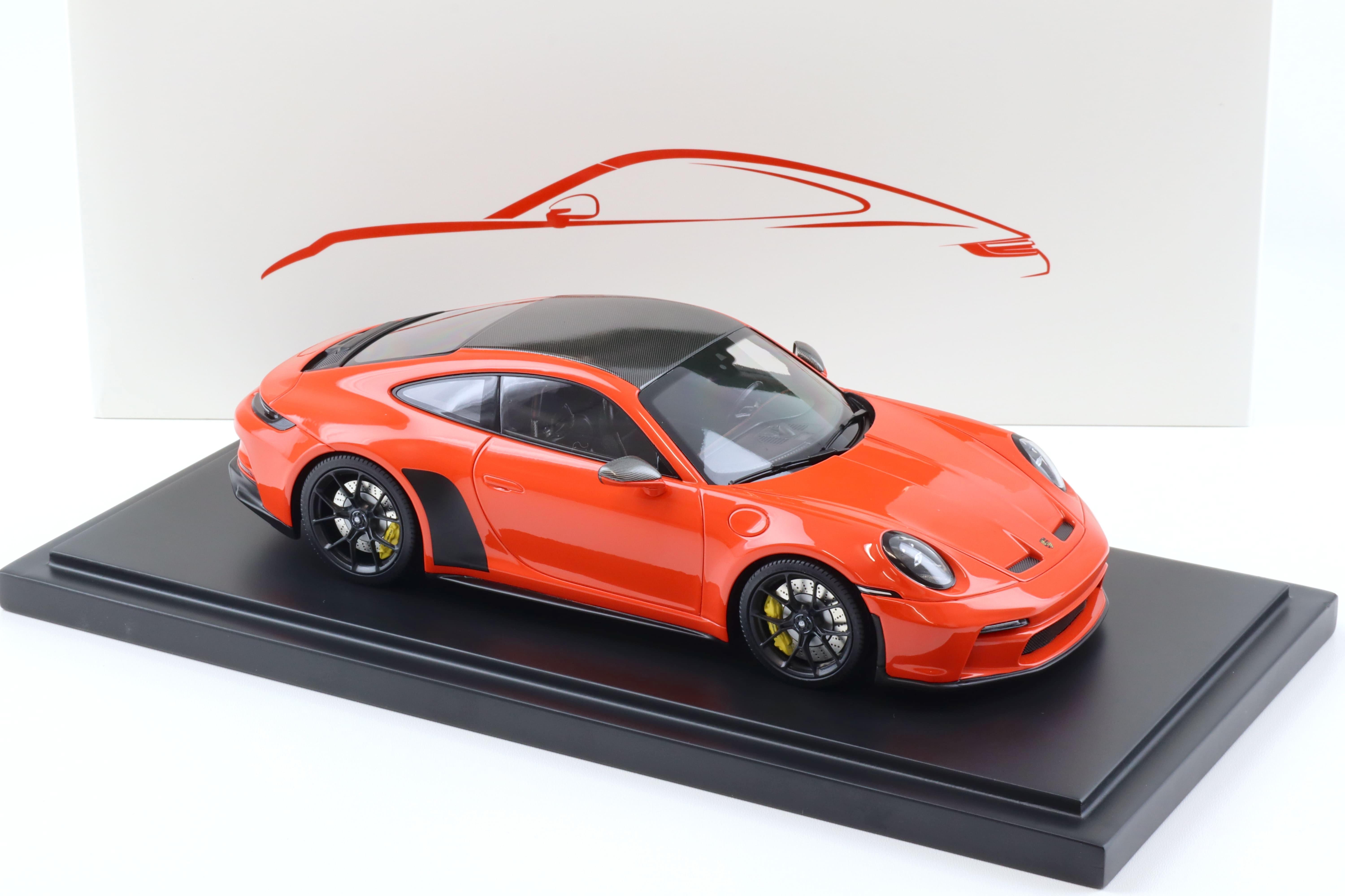 1:18 Minichamps Porsche 911 992 GT3 Touring Lava orange Limited WAP DEALER