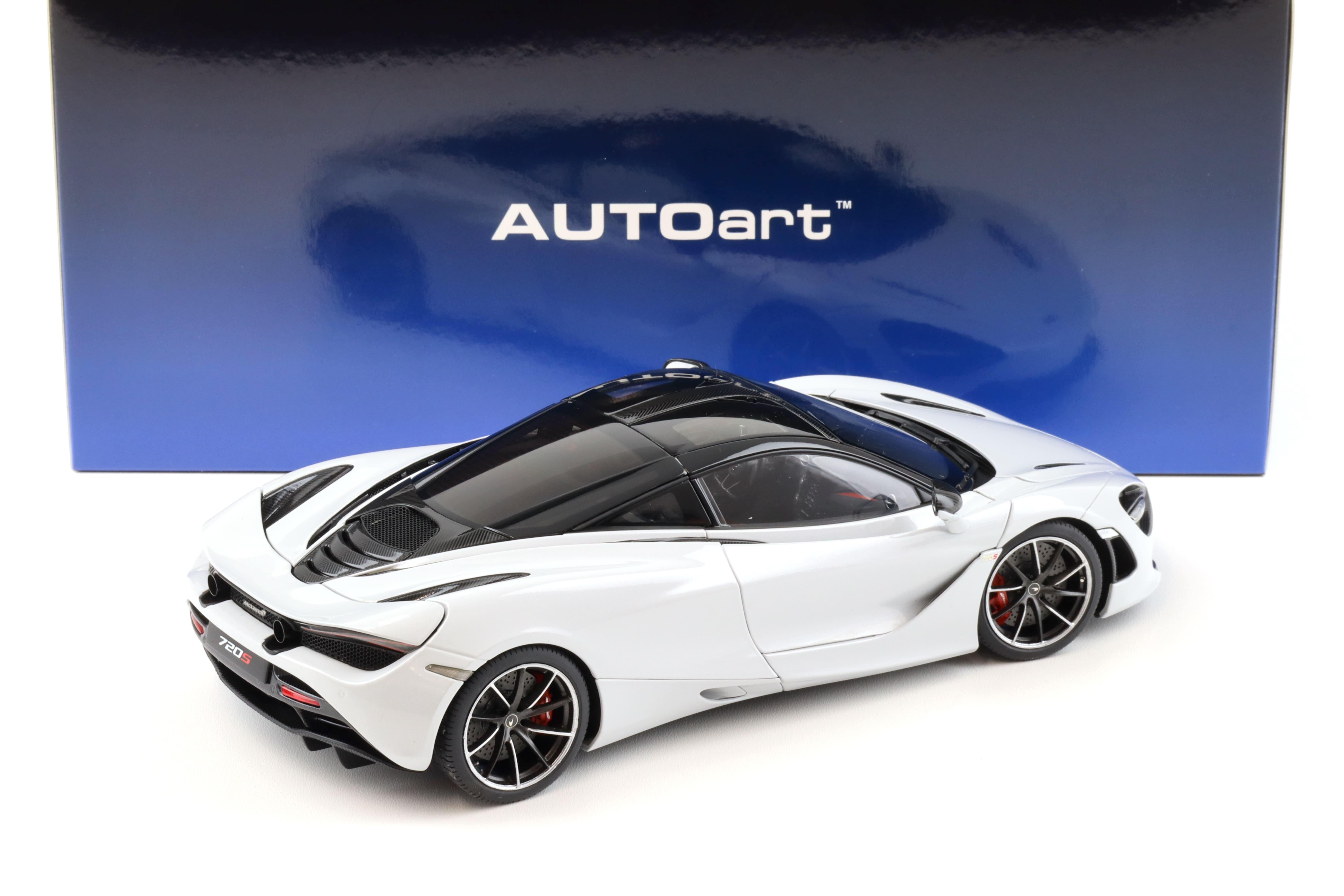 1:18 AUTOart McLAREN 720S Coupe 2017 Silica white 76069